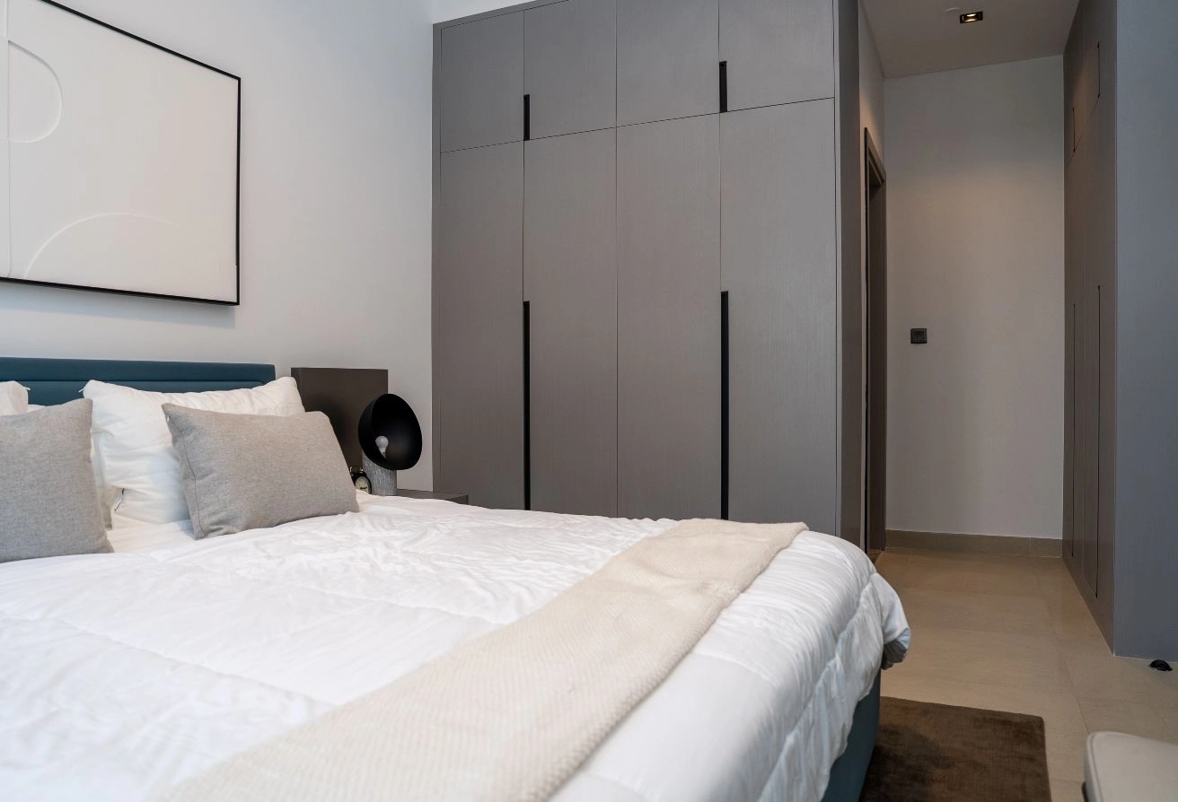 Fully Furnished Luxury Apartment | Chiller Free