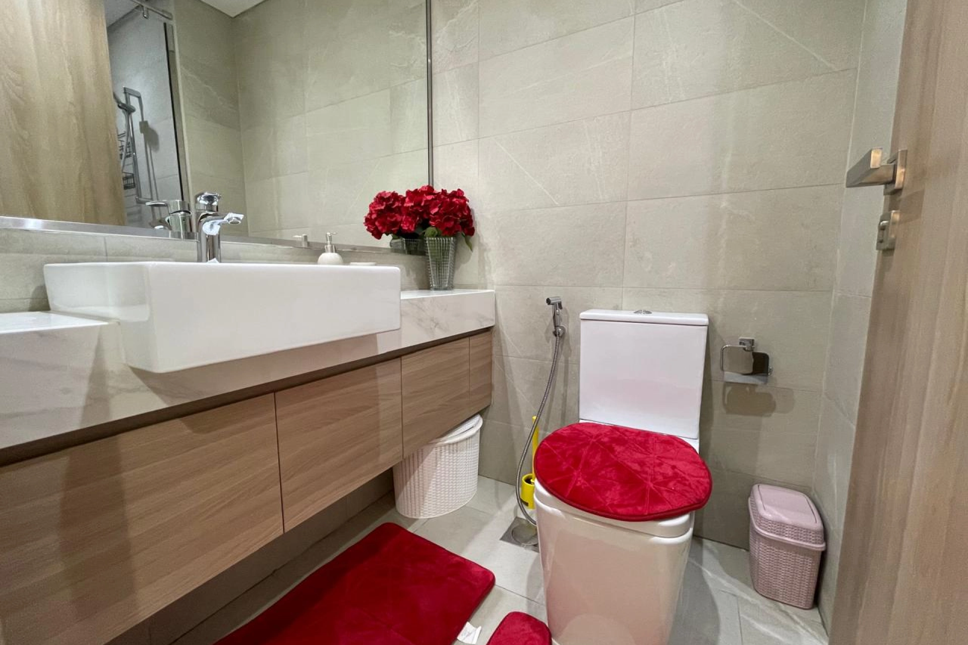 Exclusive Furnished Studio | Chiller Free | Vacant