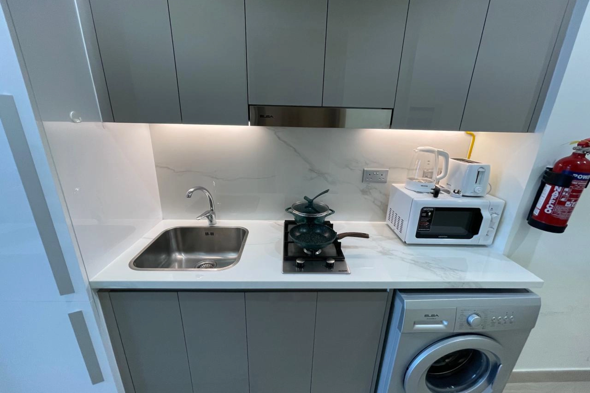 Exclusive Furnished Studio | Chiller Free | Vacant