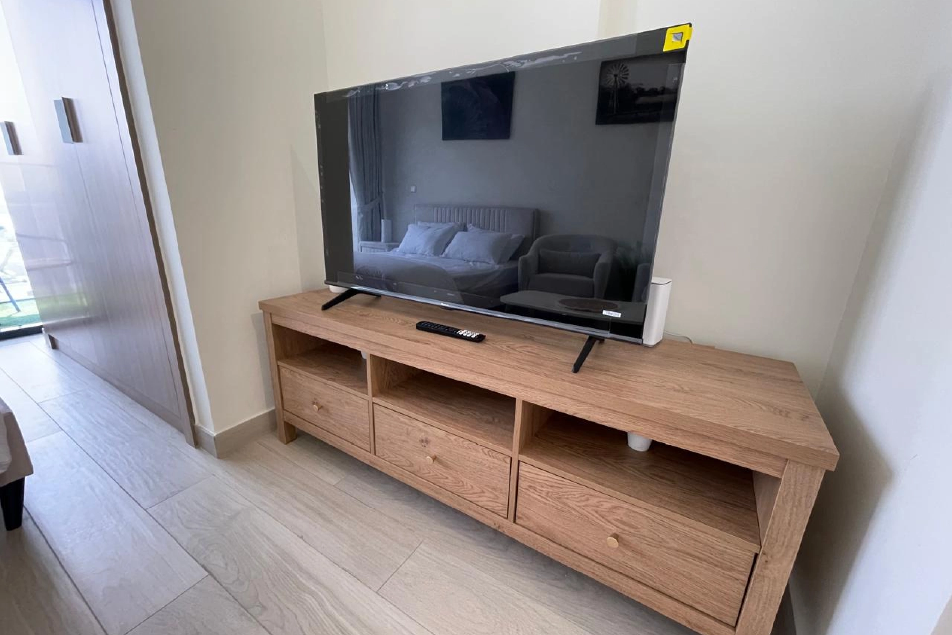 Exclusive Furnished Studio | Chiller Free | Vacant