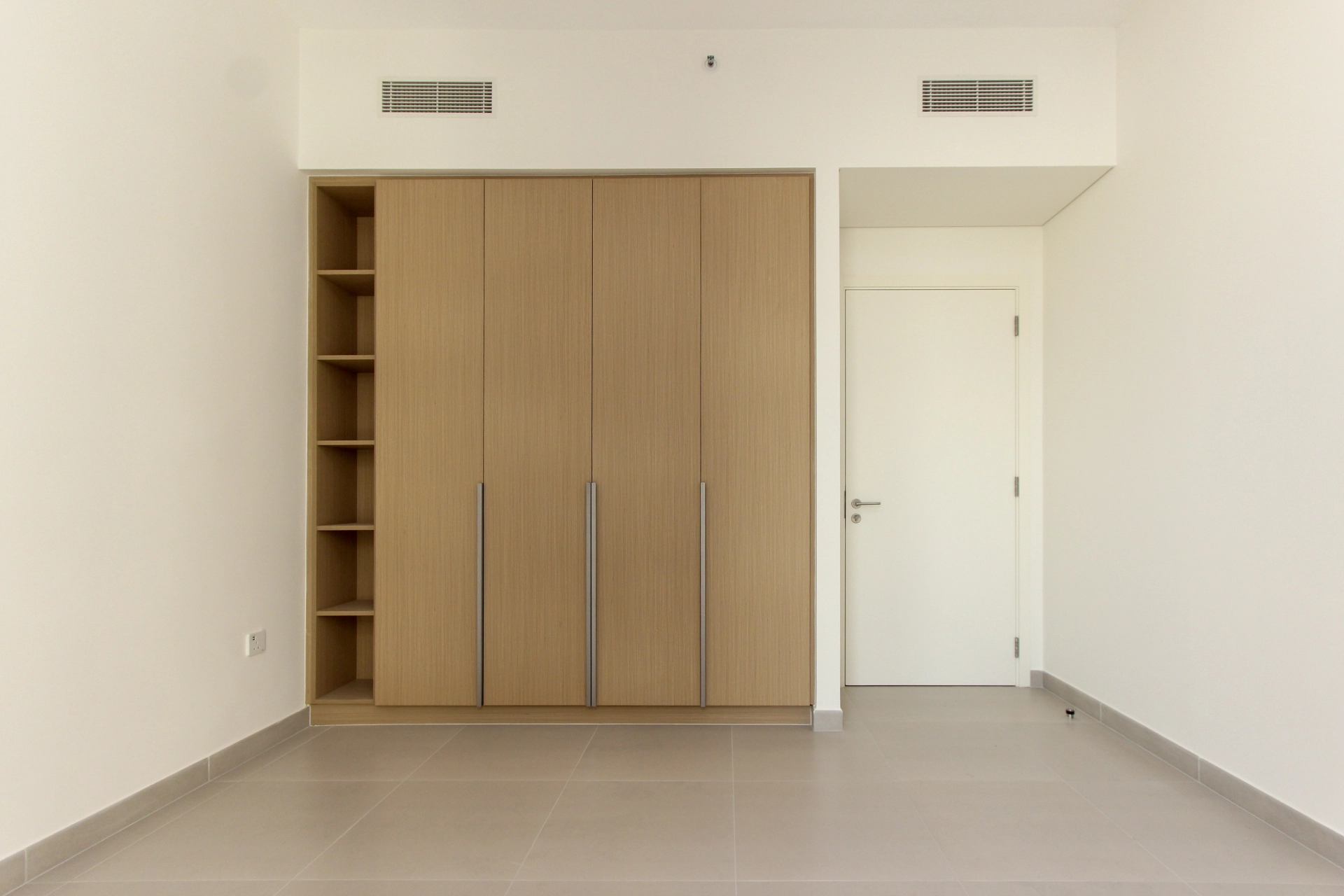 Beach Access | Semi Furnished | Vacant Soon