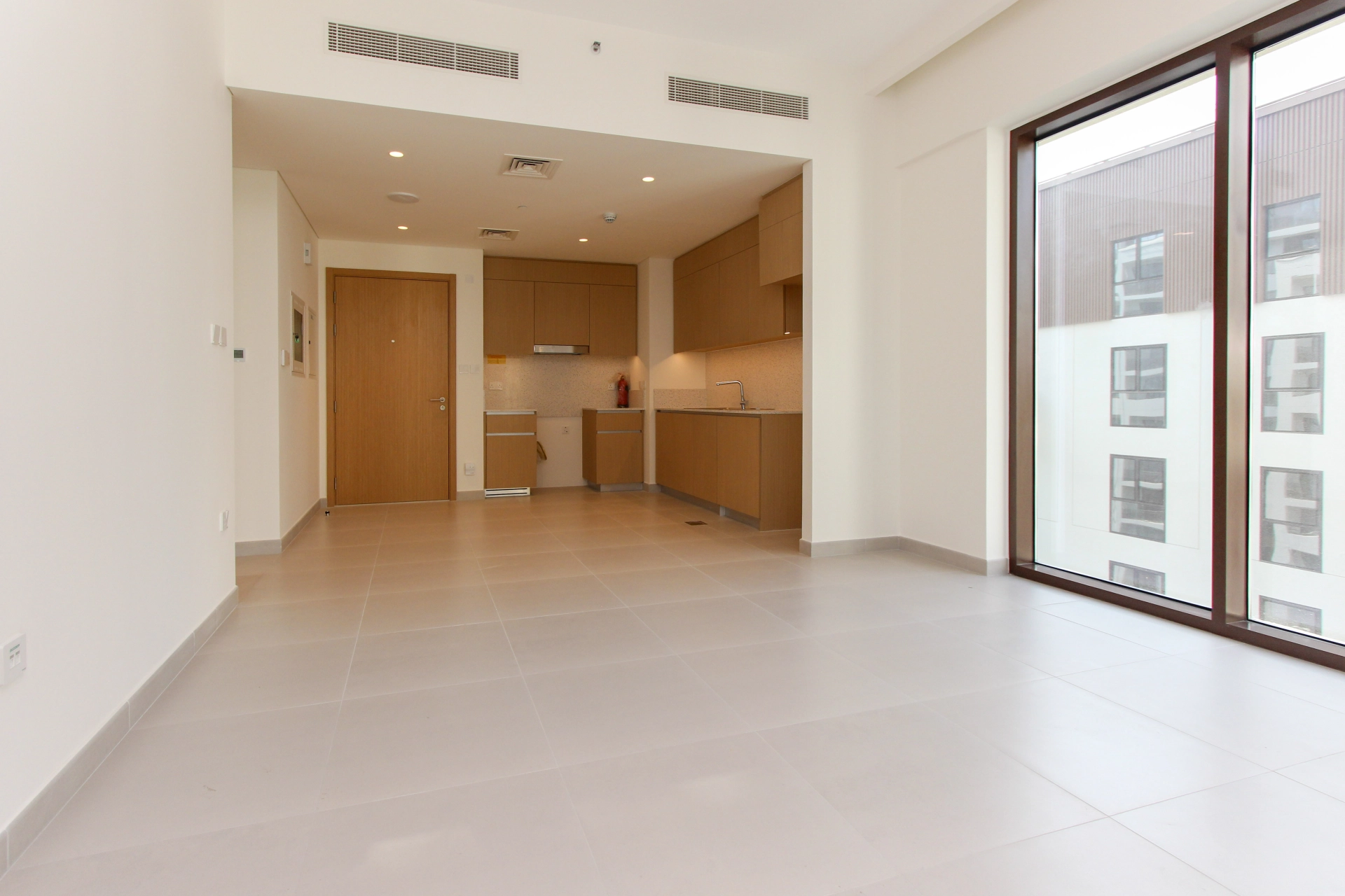 Beach Access | Semi Furnished | Vacant Soon