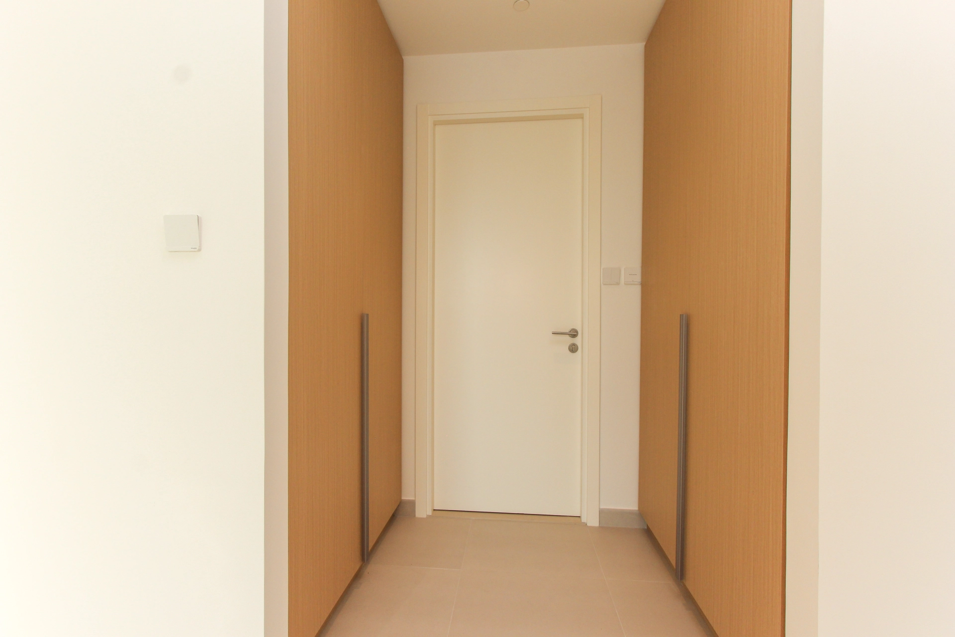 Beach Access | Semi Furnished | Vacant Soon