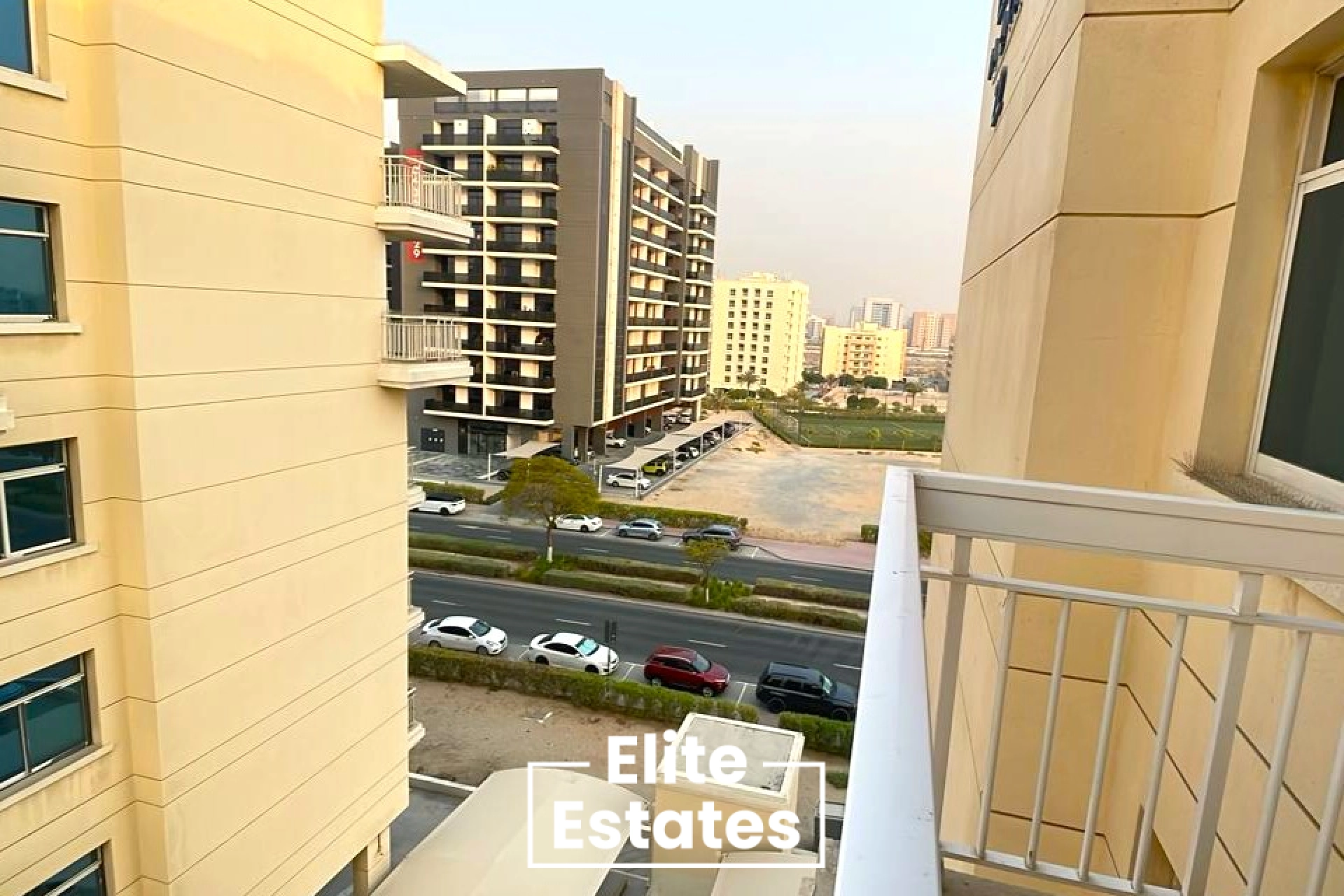 Spacious 1 BR | Best Amenities| Ready to Move