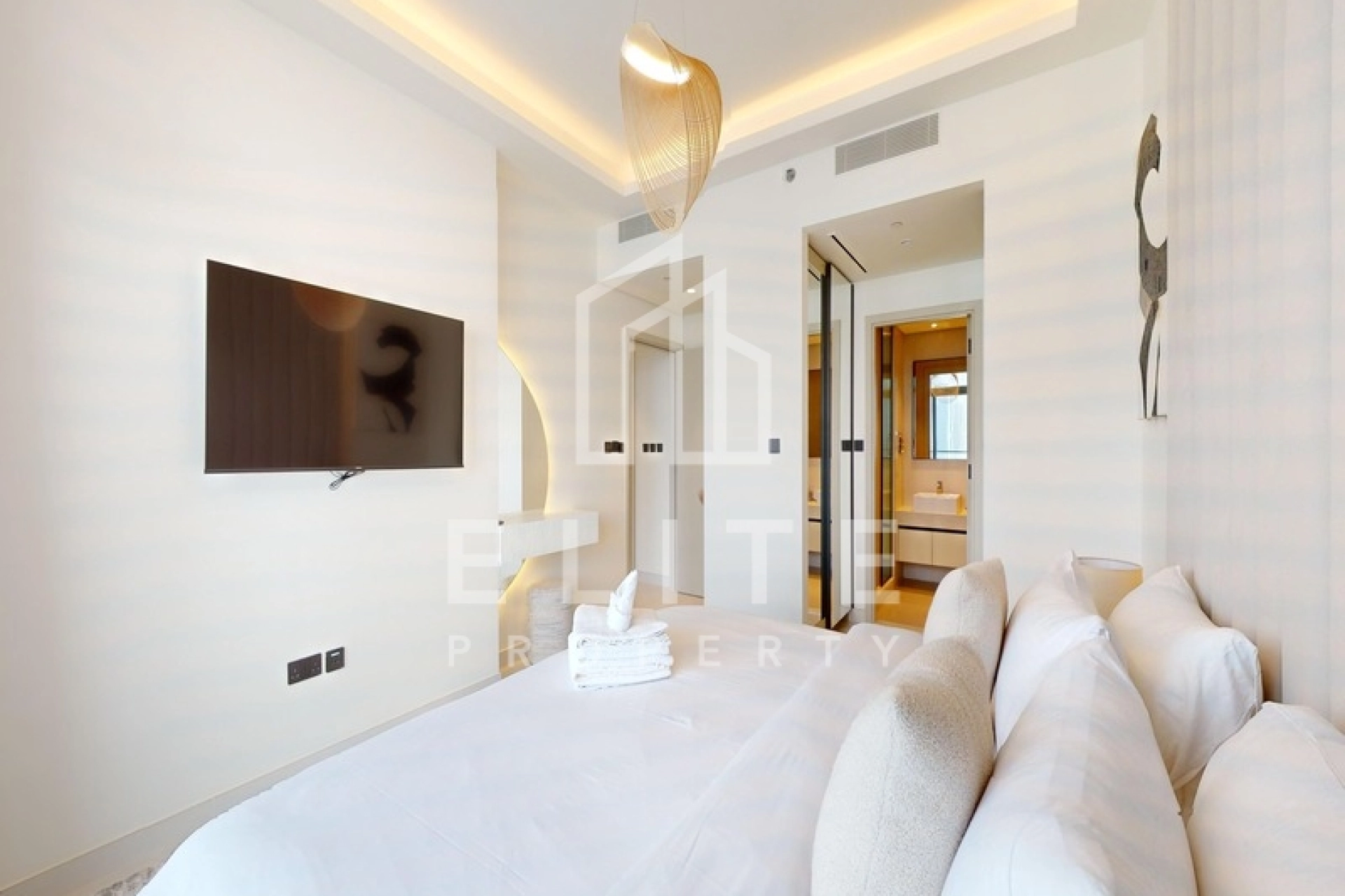 FAIRMONT RESIDENCES
