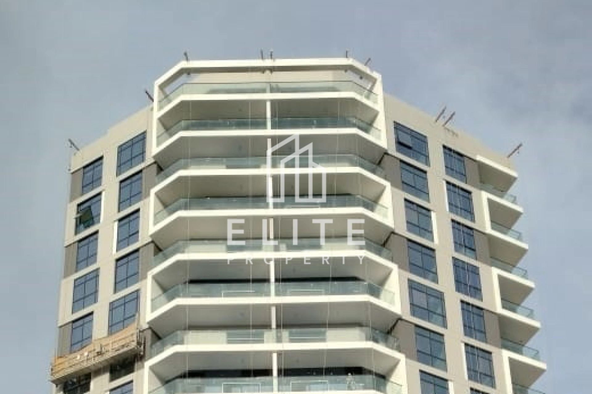 FAIRMONT RESIDENCES