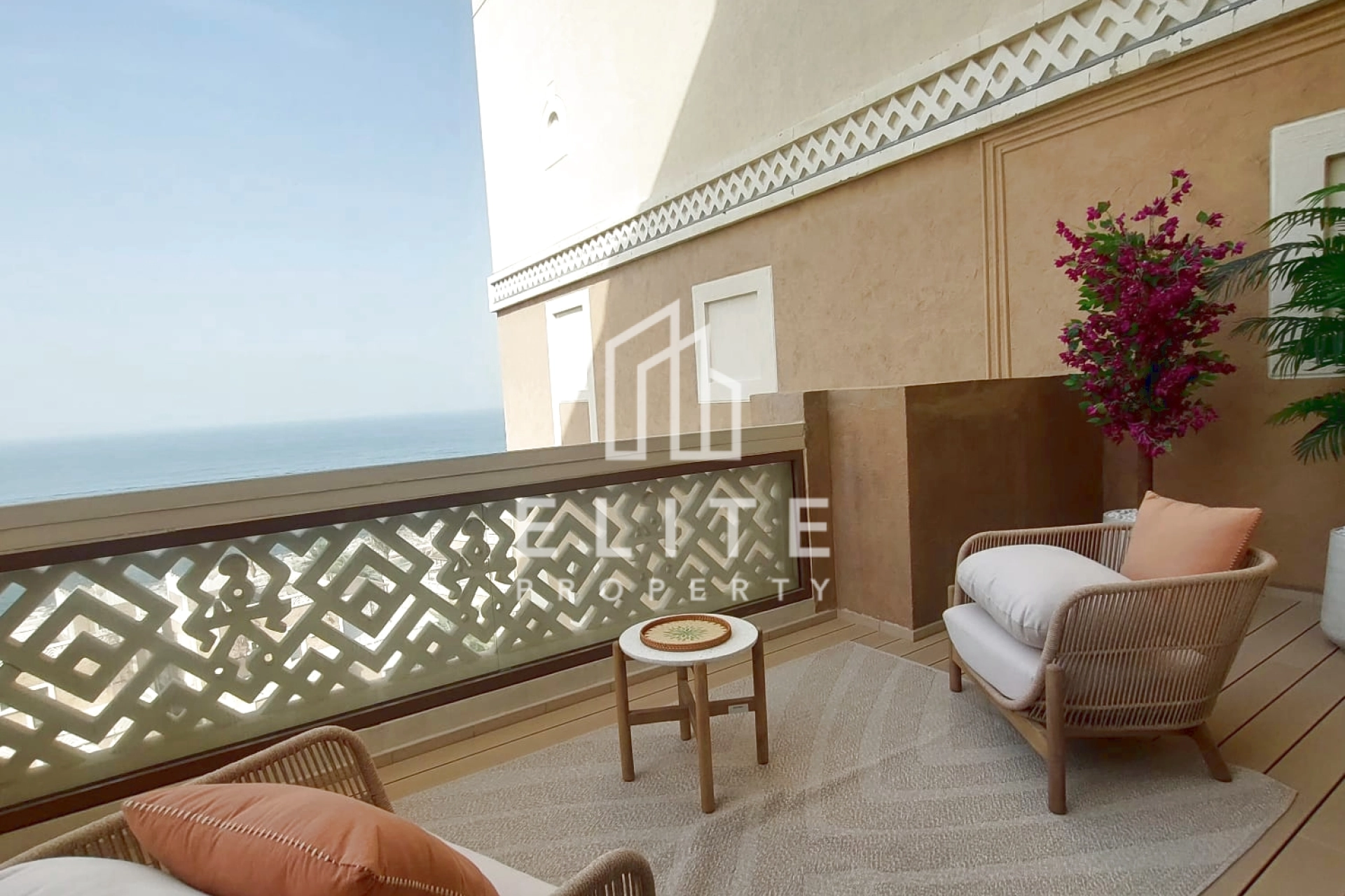 FAIRMONT RESIDENCES