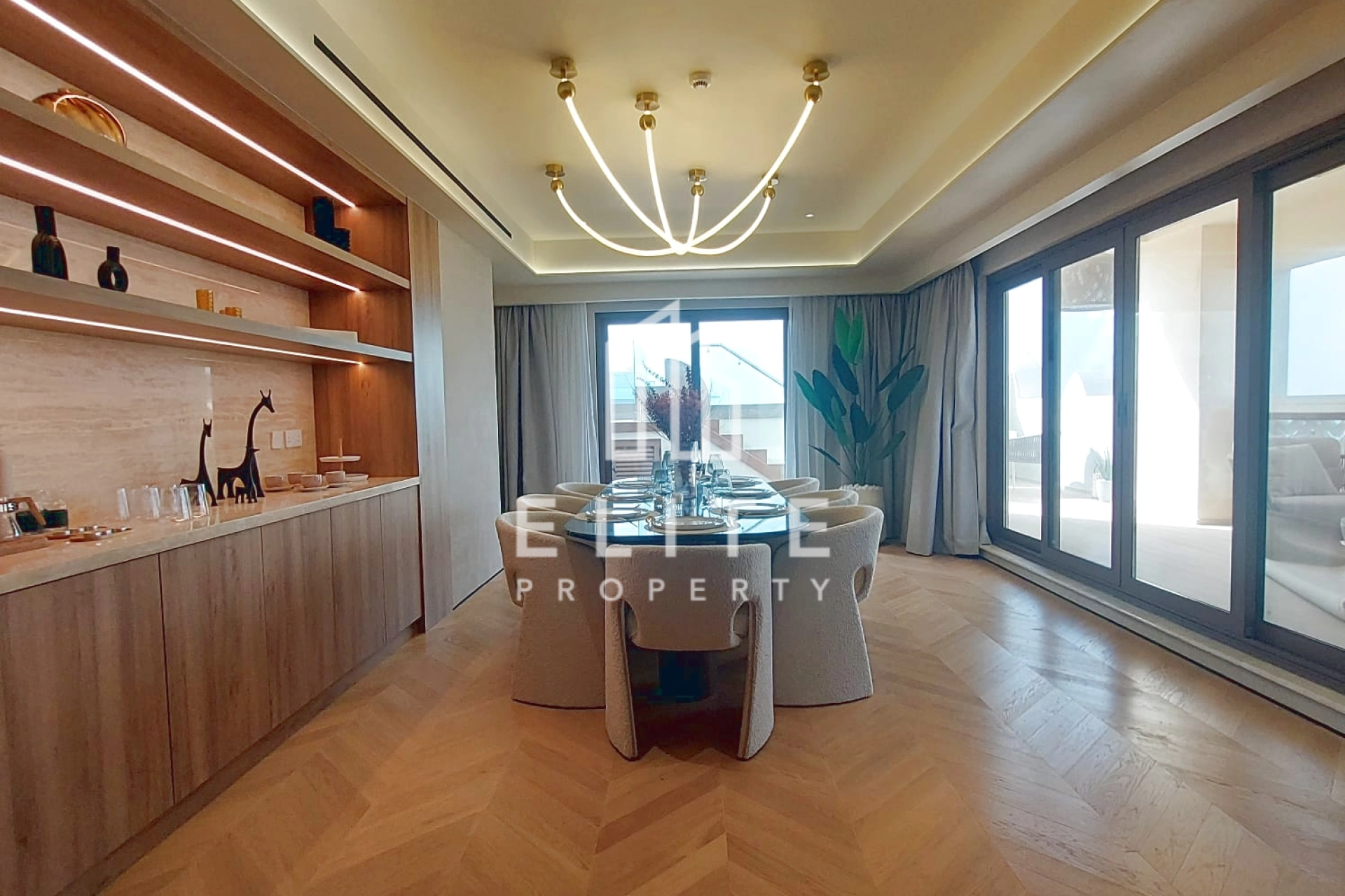 FAIRMONT RESIDENCES