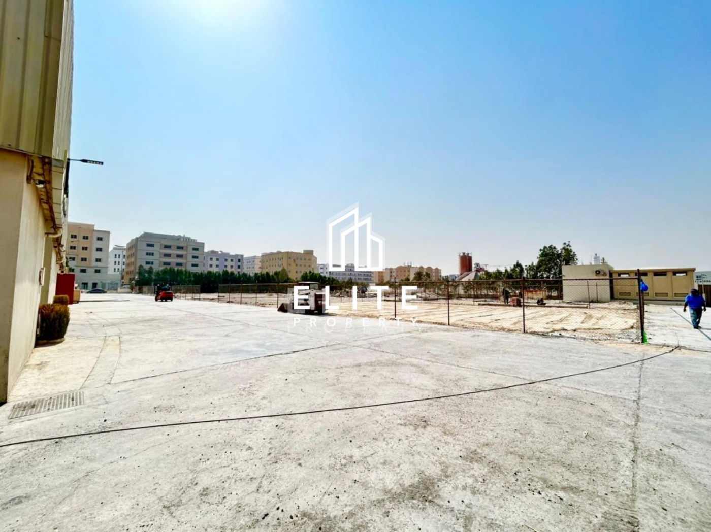 FAIRMONT RESIDENCES