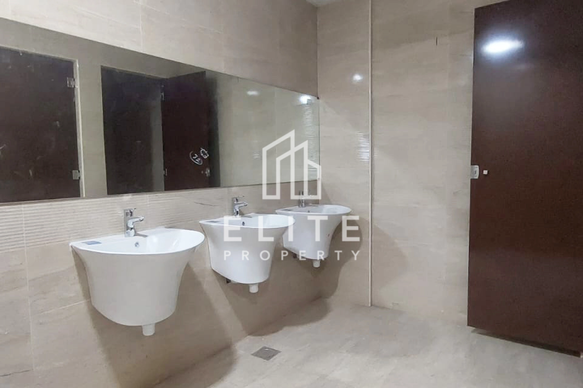 FAIRMONT RESIDENCES
