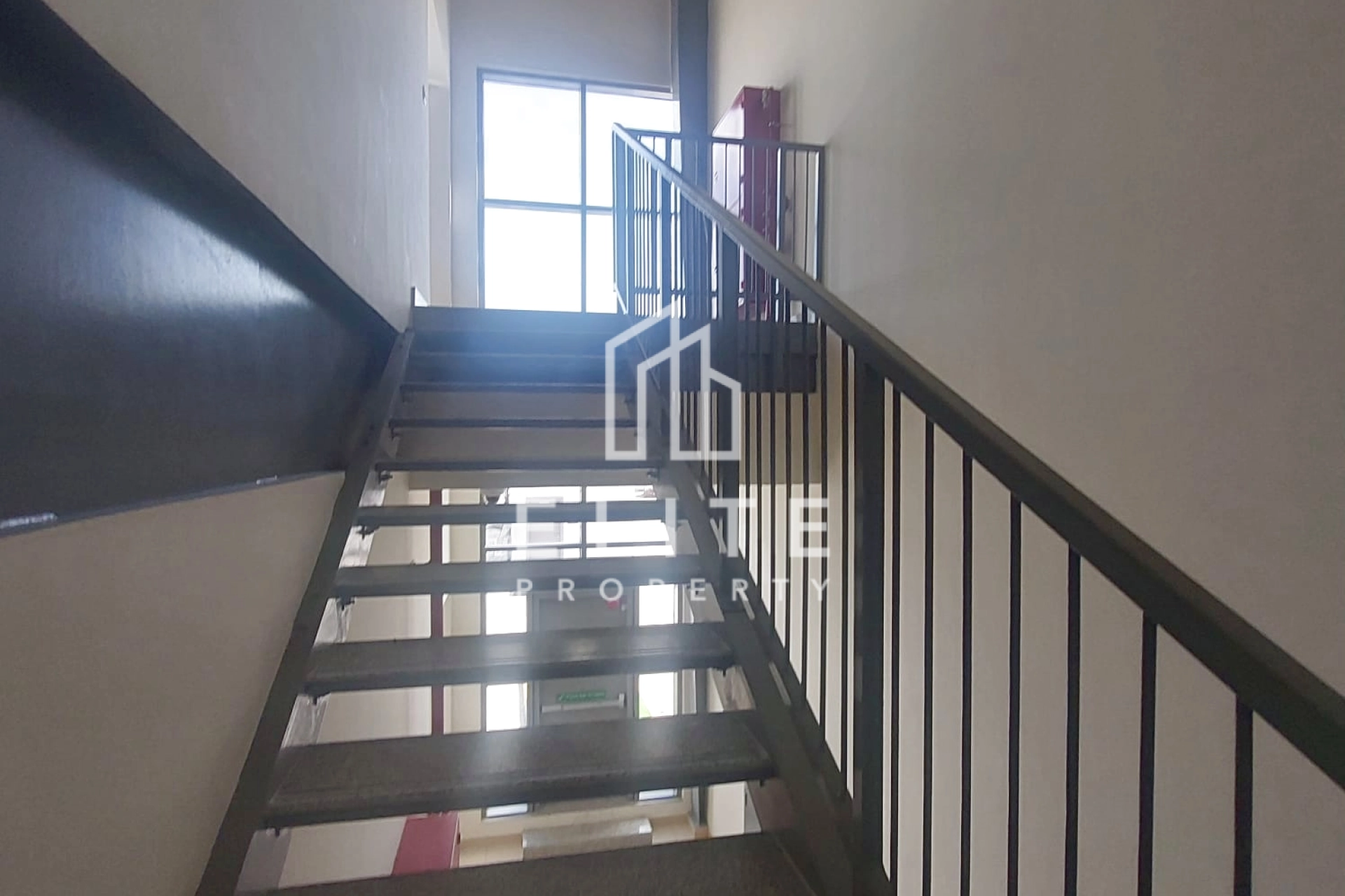 FAIRMONT RESIDENCES