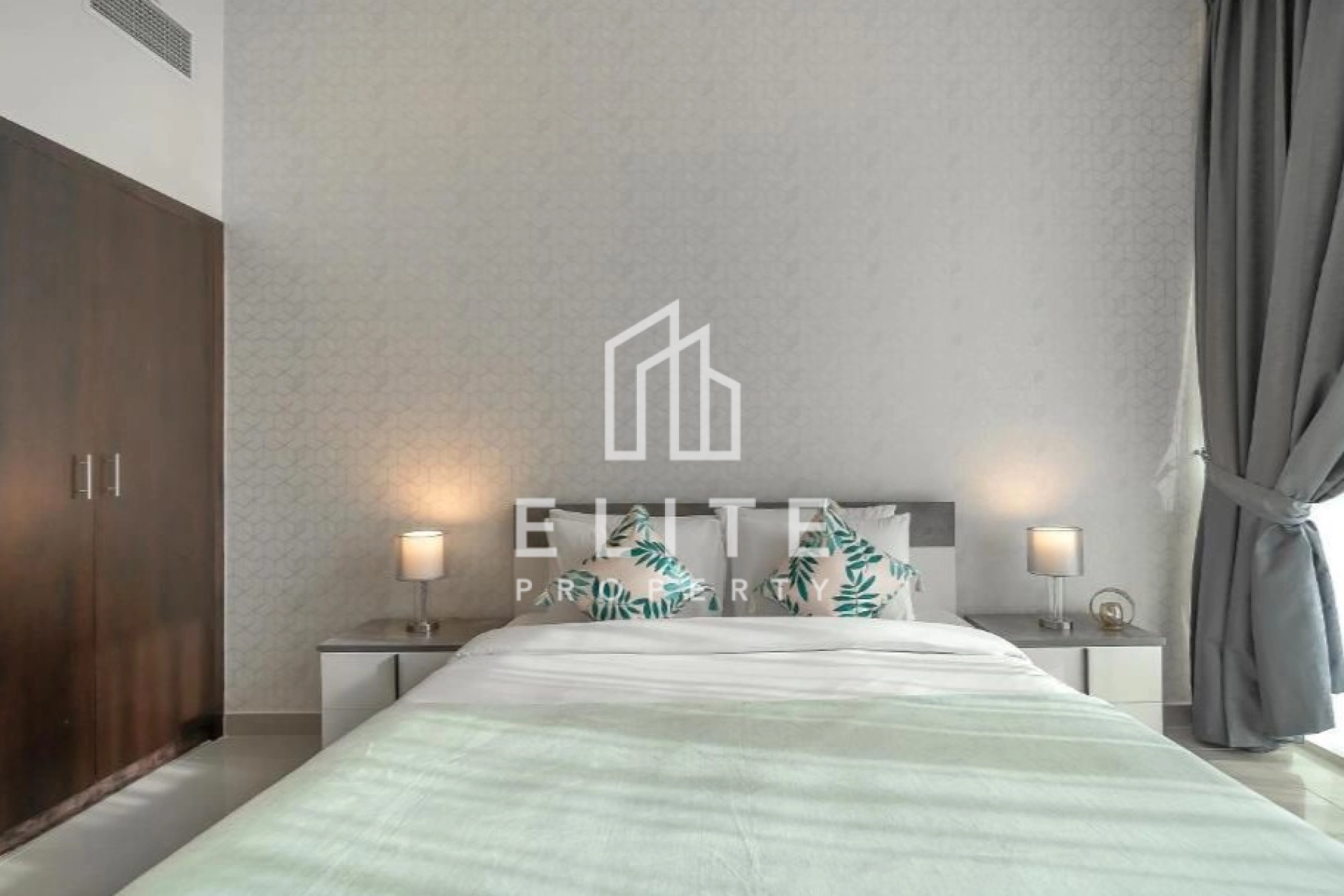 FAIRMONT RESIDENCES