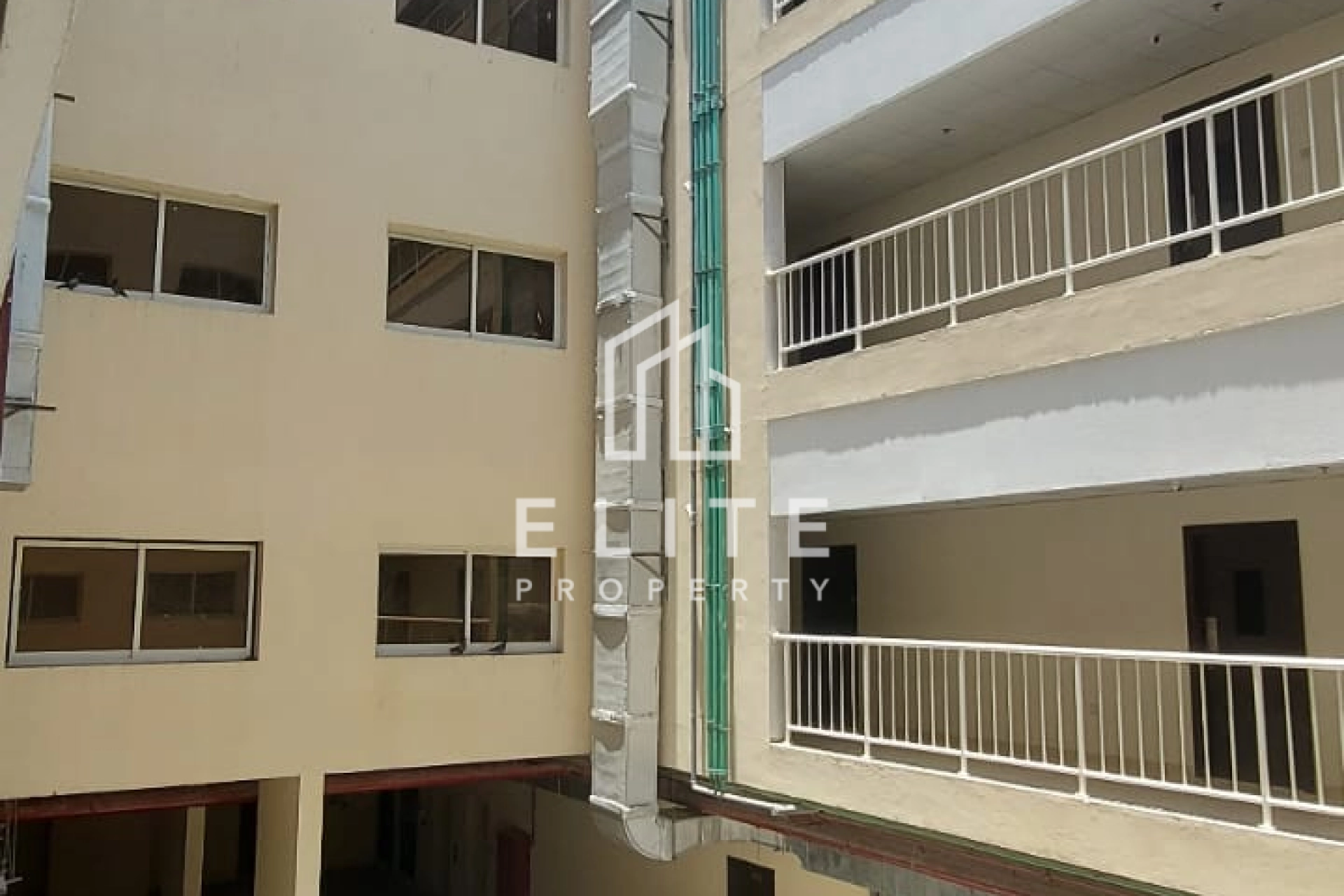 FAIRMONT RESIDENCES