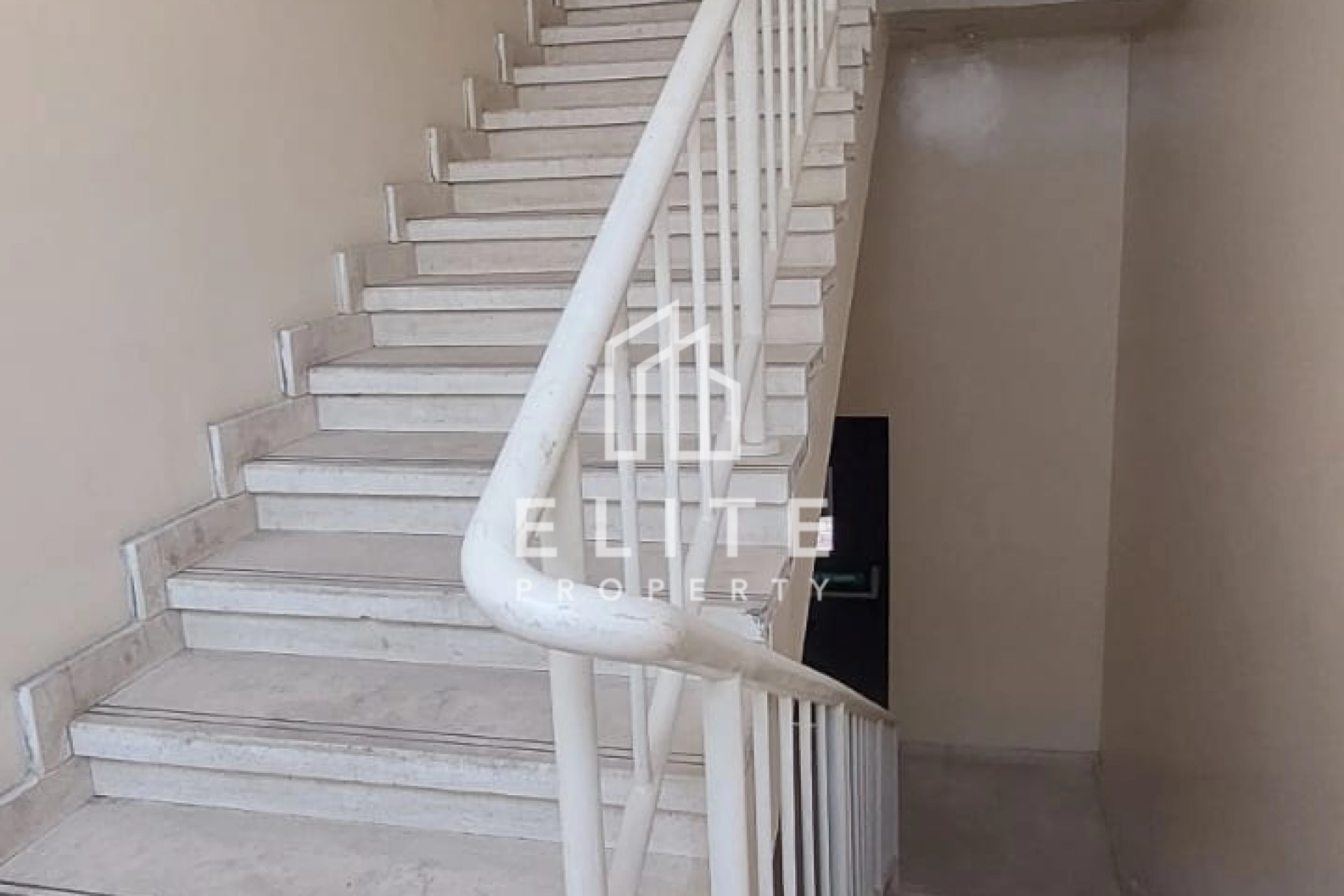 FAIRMONT RESIDENCES