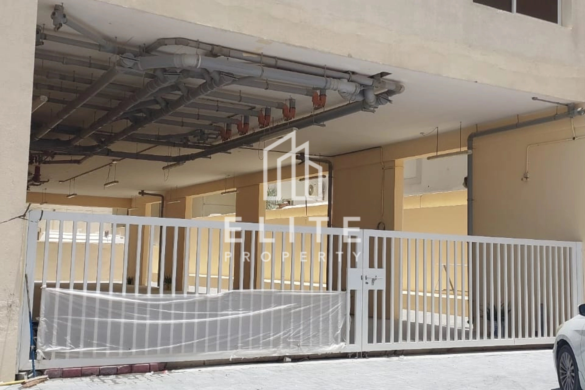 FAIRMONT RESIDENCES