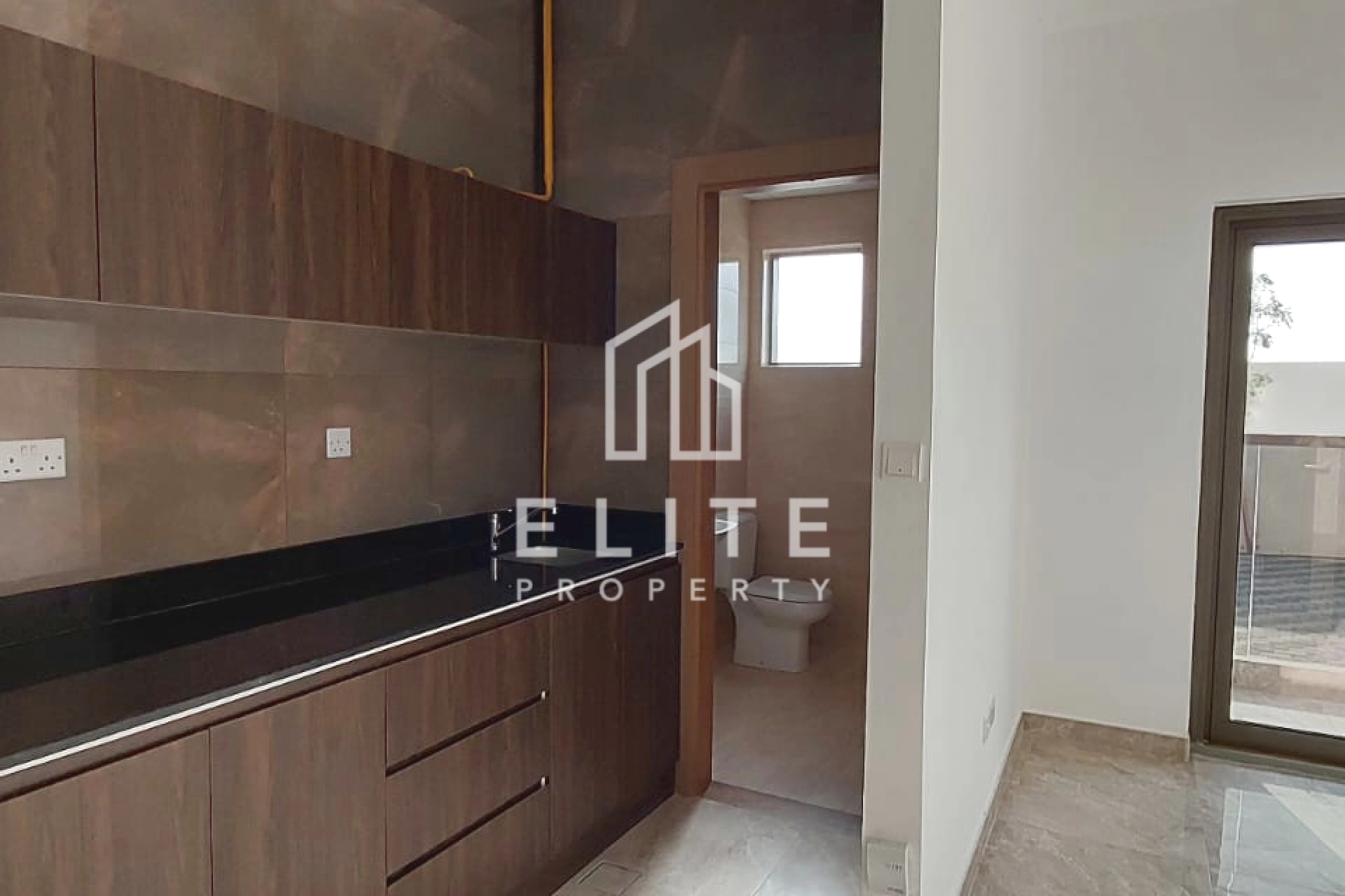 FAIRMONT RESIDENCES