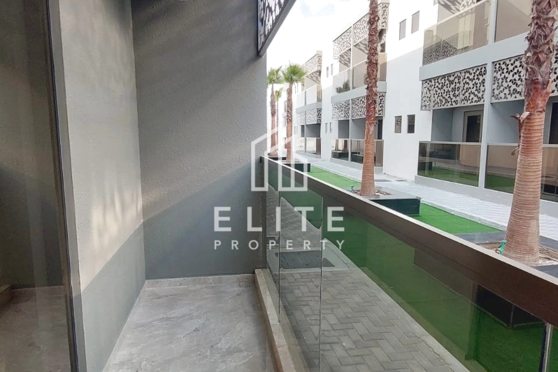 FAIRMONT RESIDENCES