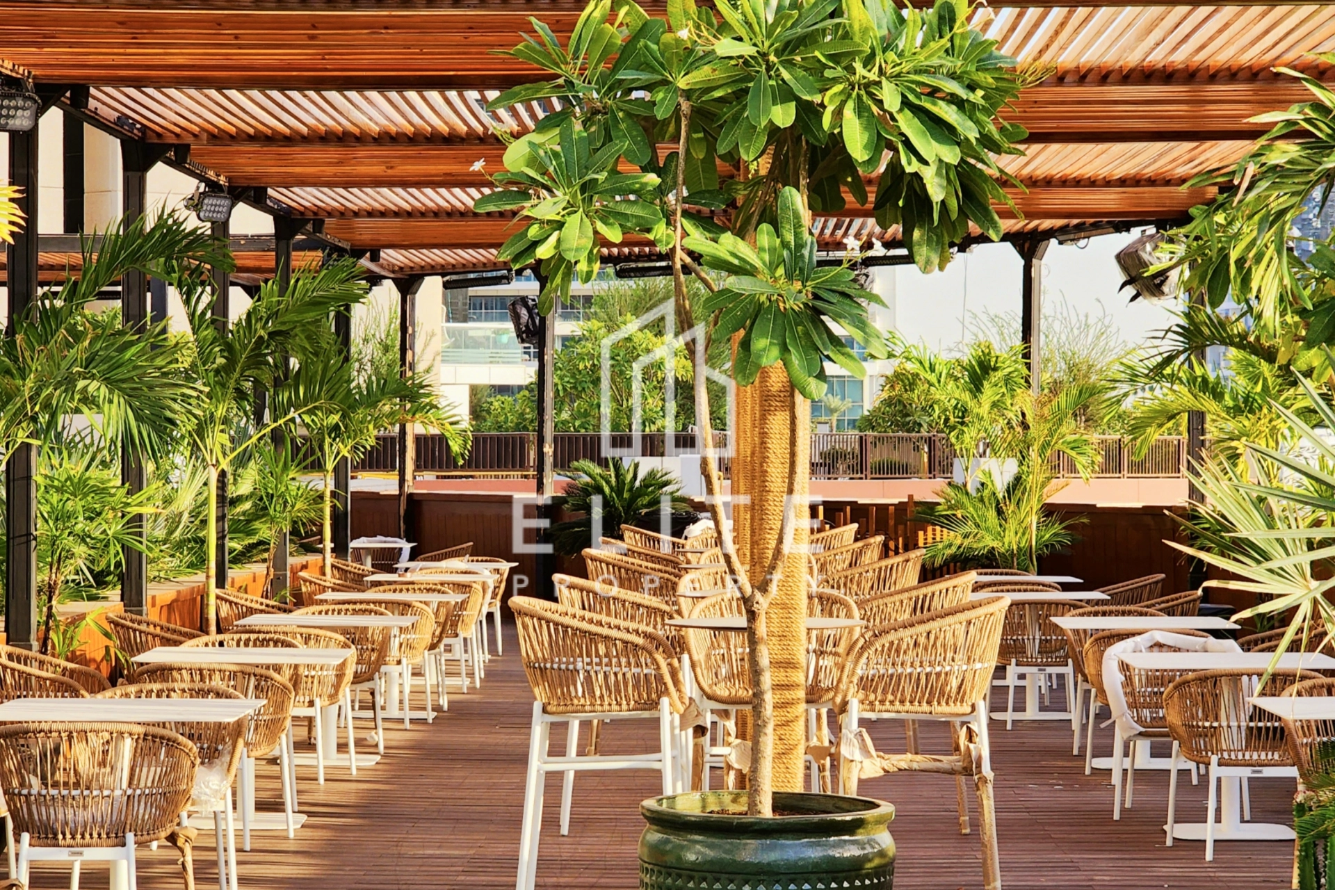 FAIRMONT RESIDENCES