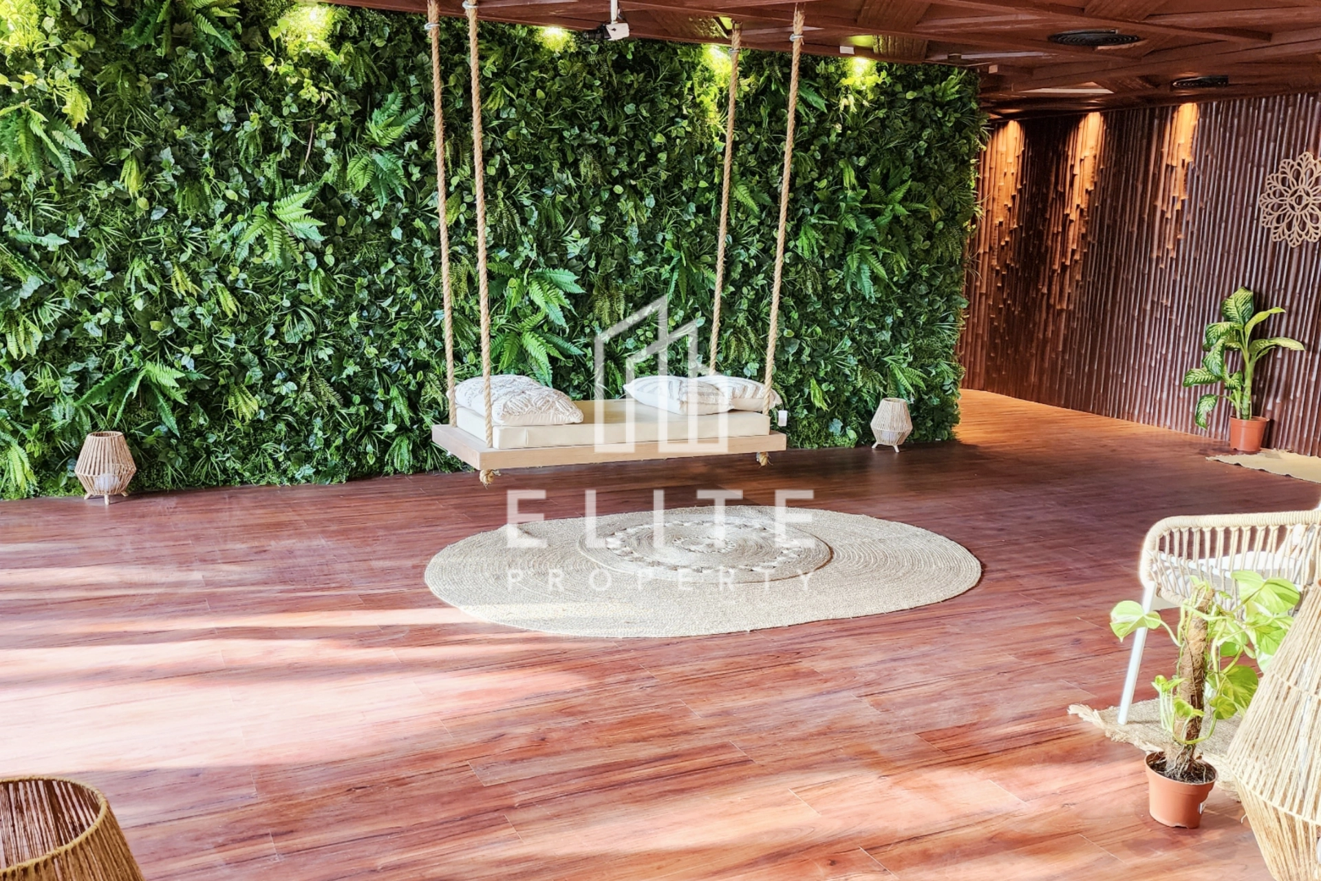 FAIRMONT RESIDENCES