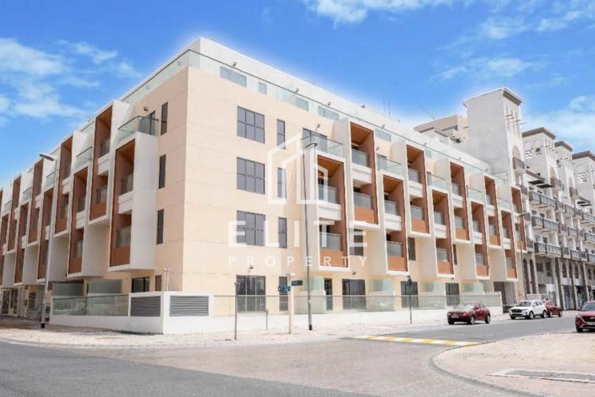 FAIRMONT RESIDENCES