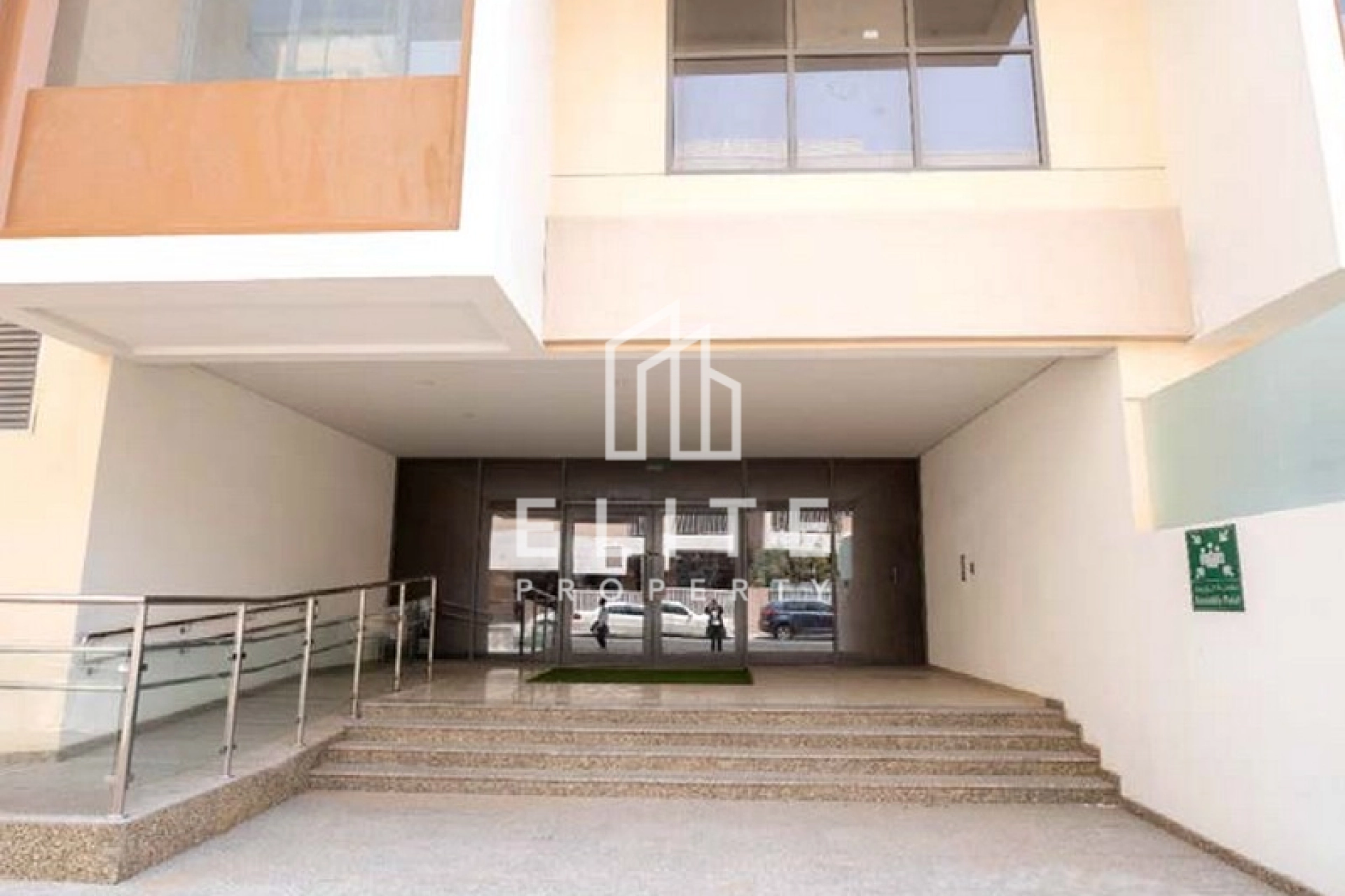 FAIRMONT RESIDENCES