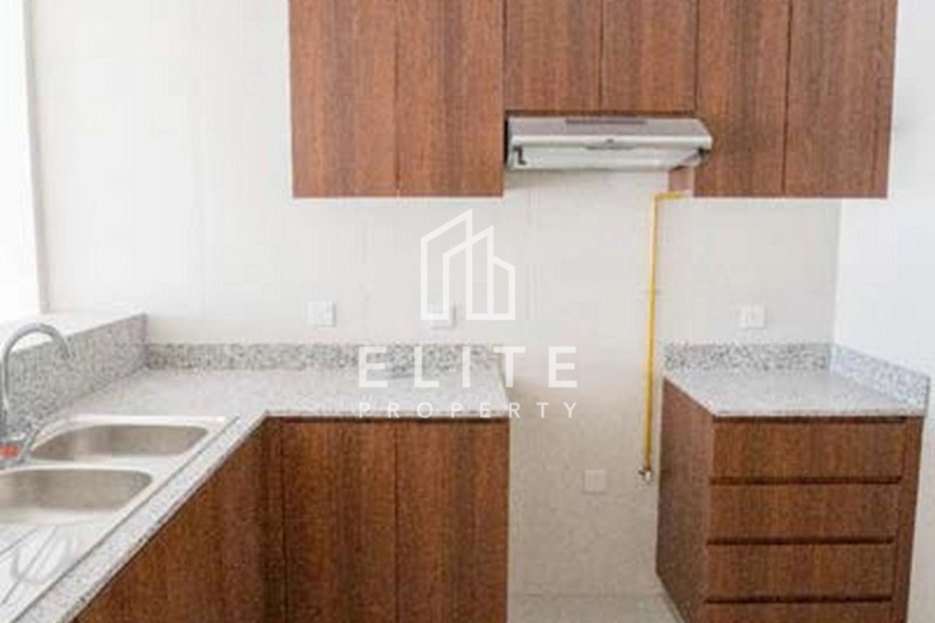 FAIRMONT RESIDENCES