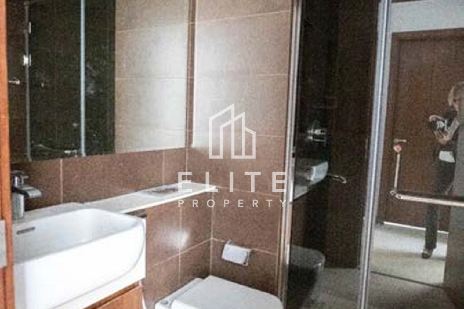FAIRMONT RESIDENCES