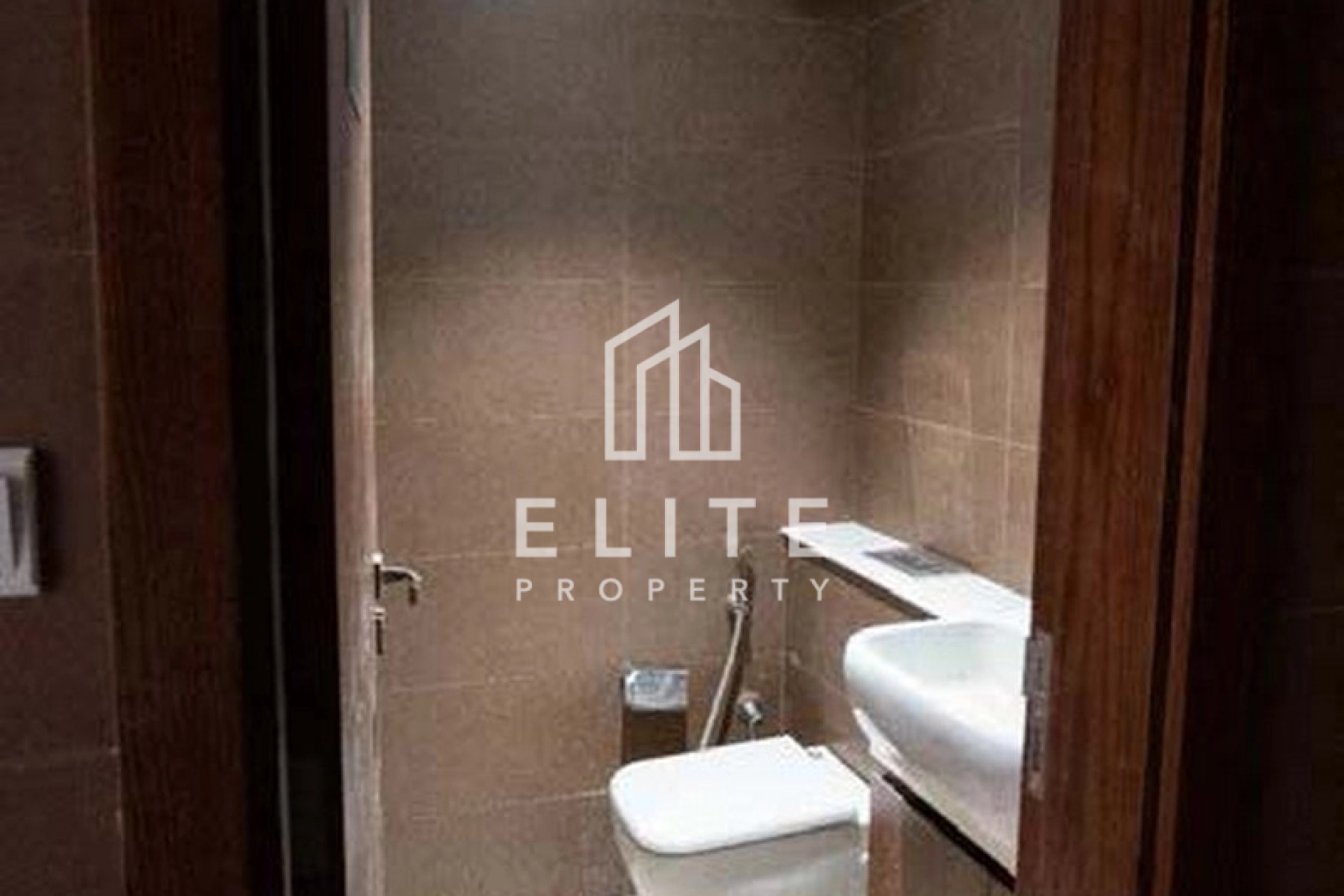 FAIRMONT RESIDENCES