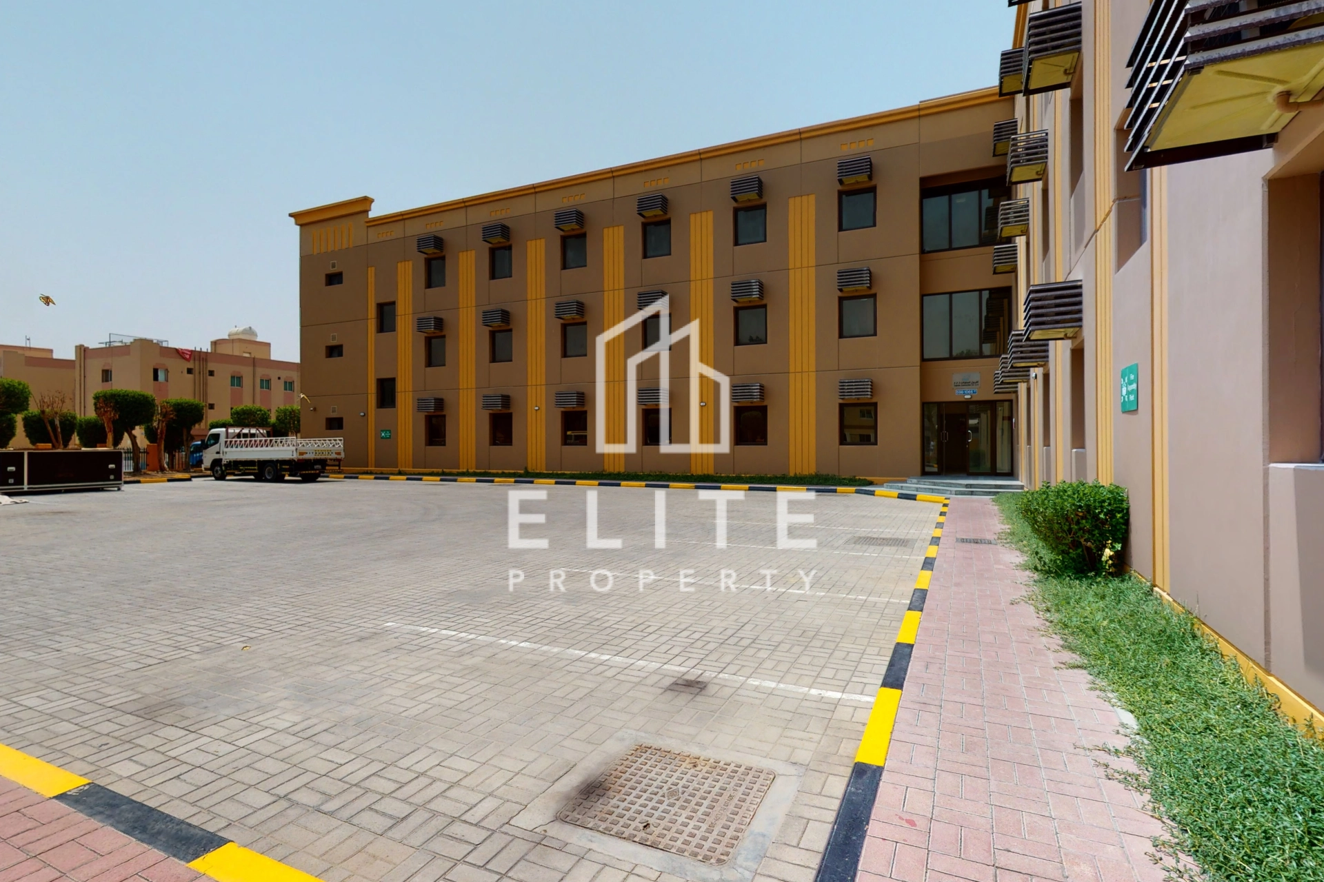 FAIRMONT RESIDENCES