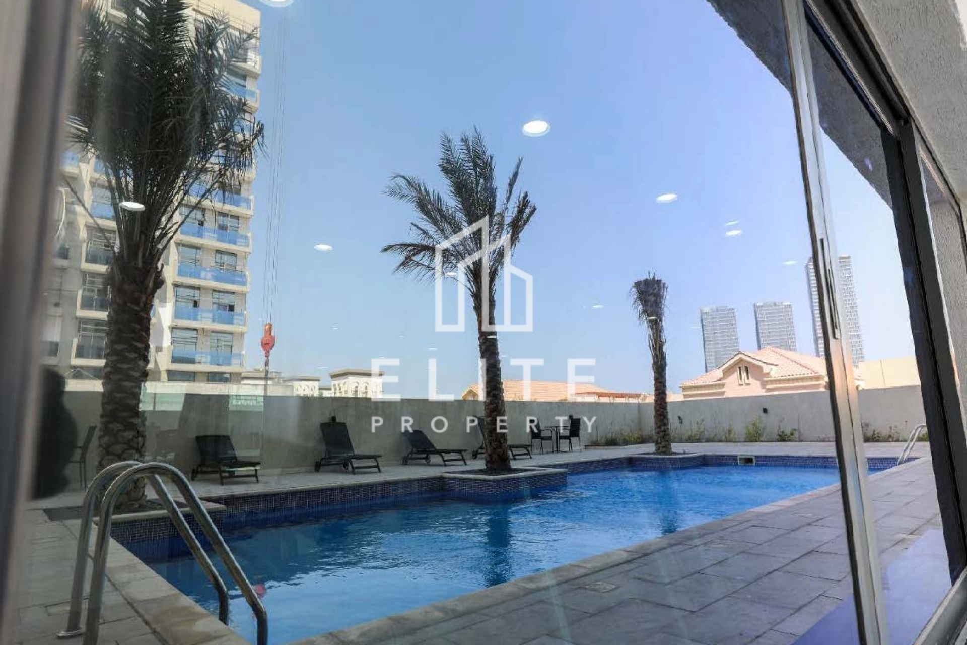 FAIRMONT RESIDENCES
