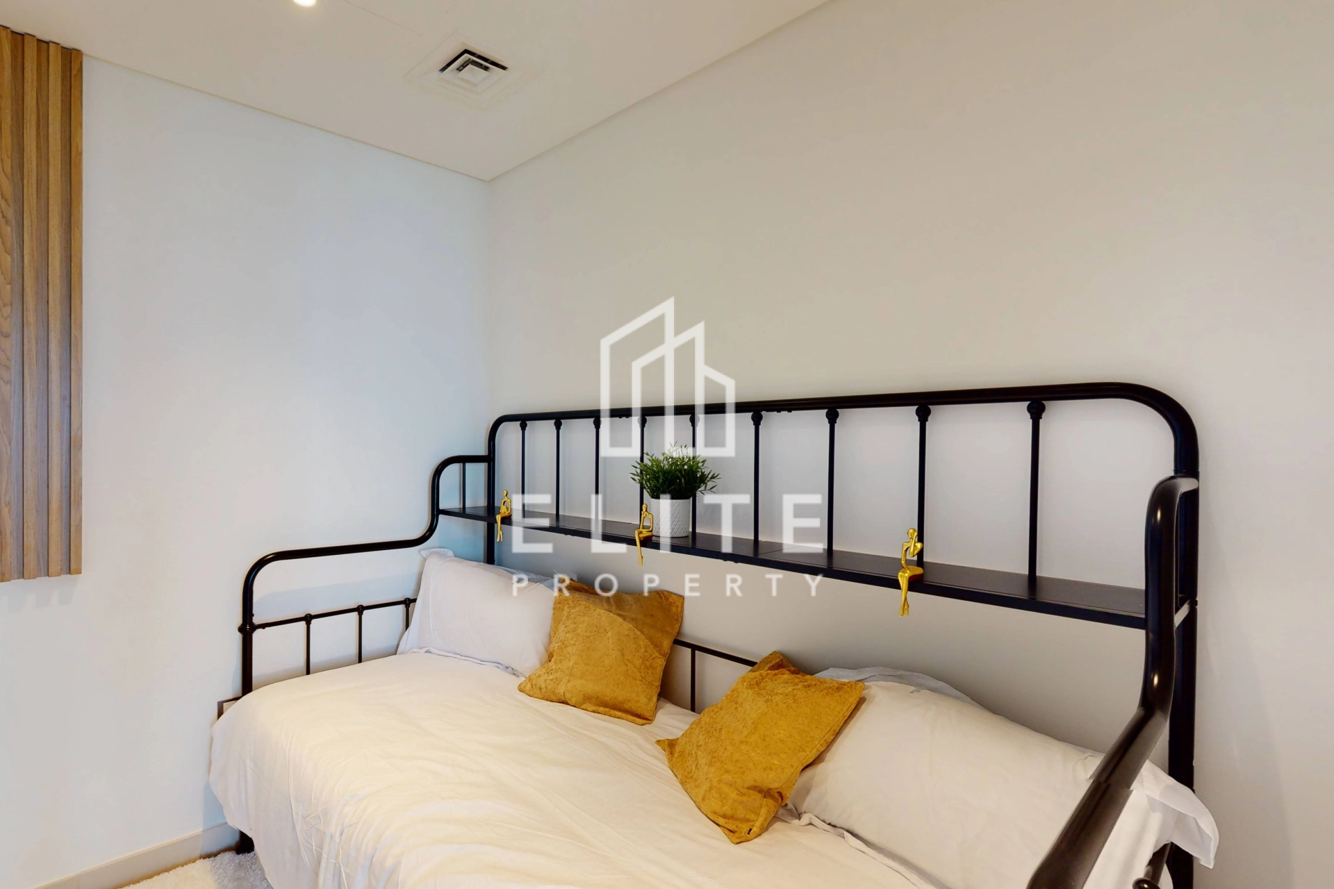 FAIRMONT RESIDENCES