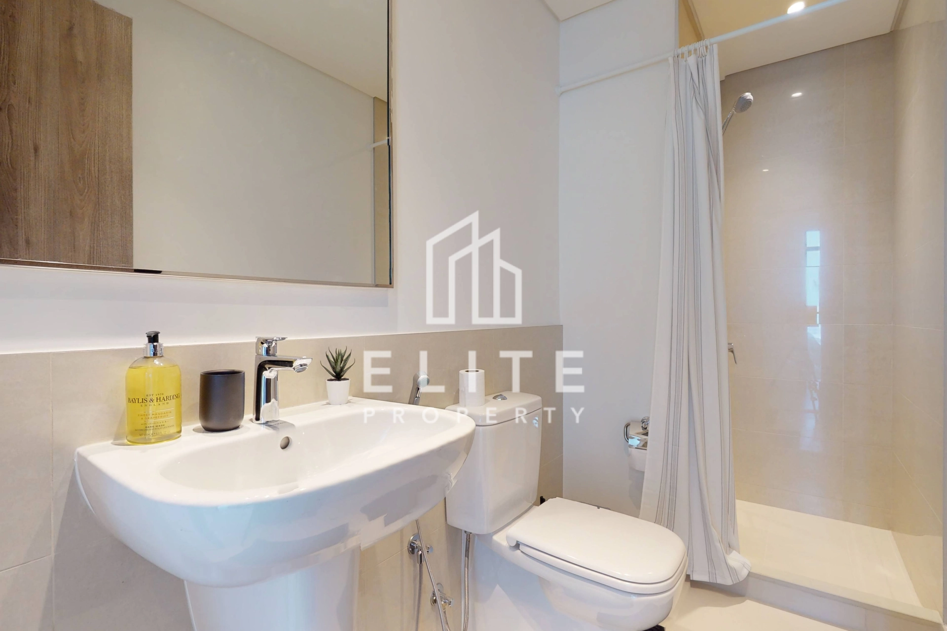 FAIRMONT RESIDENCES