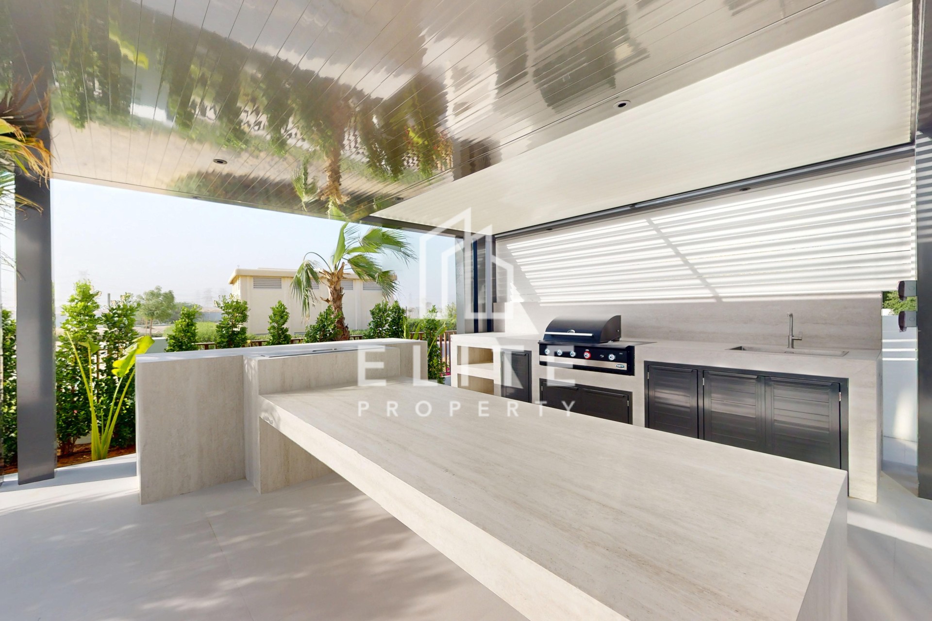 FAIRMONT RESIDENCES