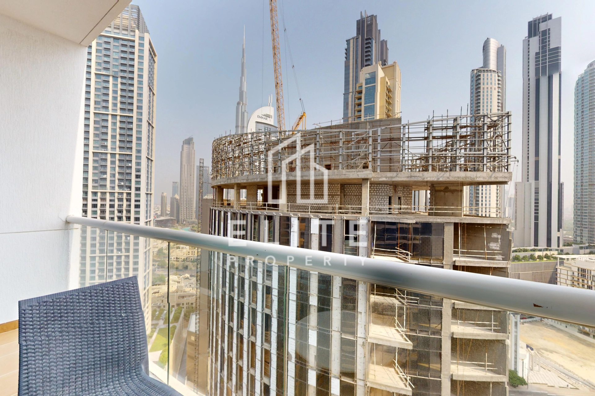 FAIRMONT RESIDENCES