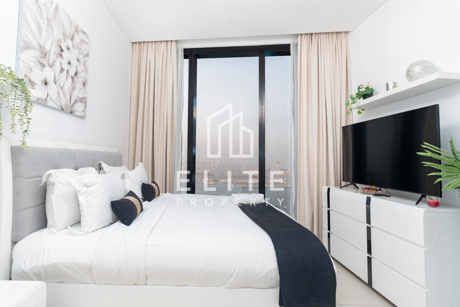 FAIRMONT RESIDENCES