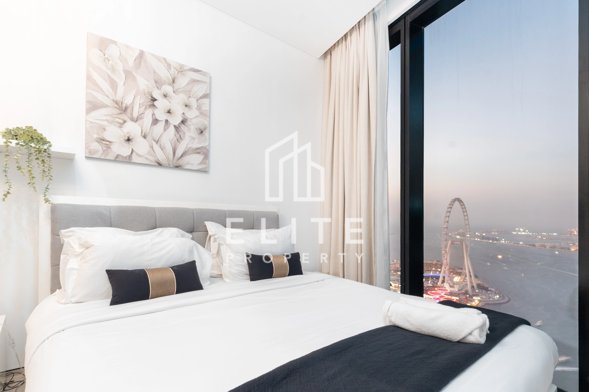 FAIRMONT RESIDENCES