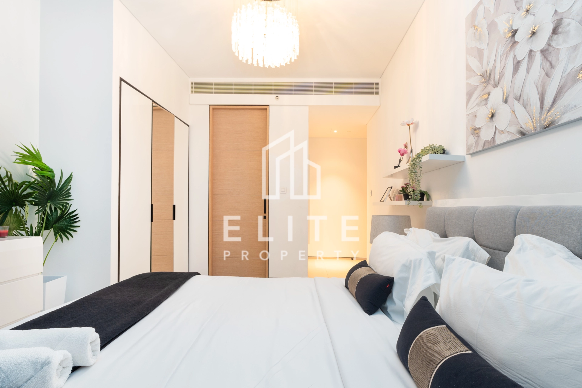 FAIRMONT RESIDENCES