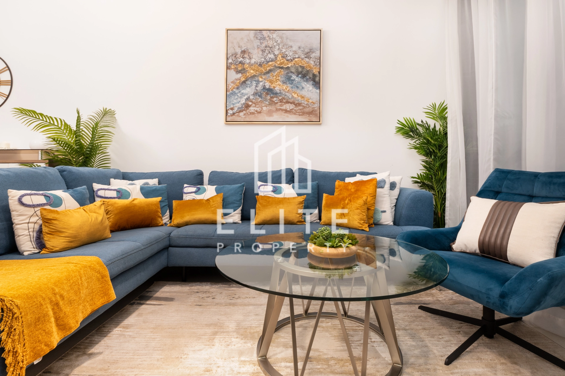 FAIRMONT RESIDENCES