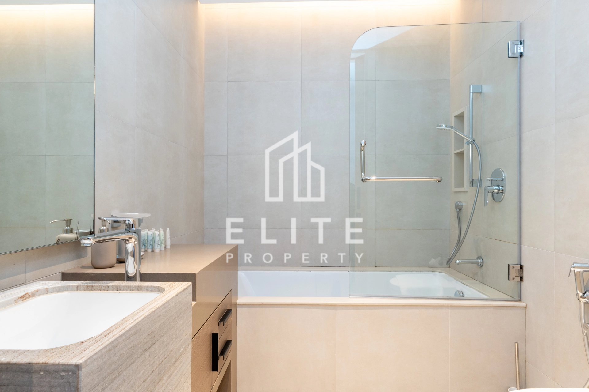 FAIRMONT RESIDENCES