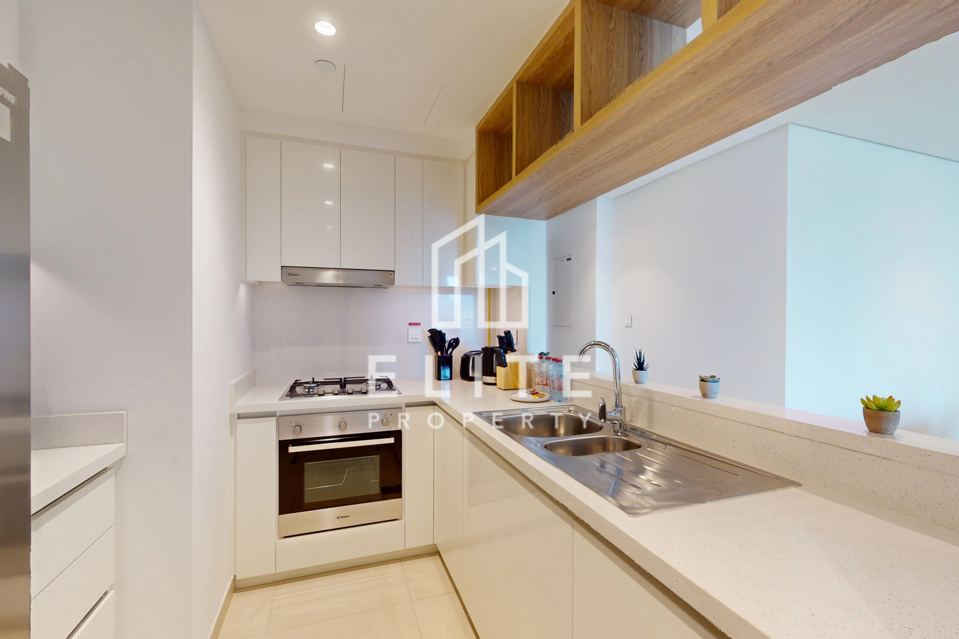 FAIRMONT RESIDENCES