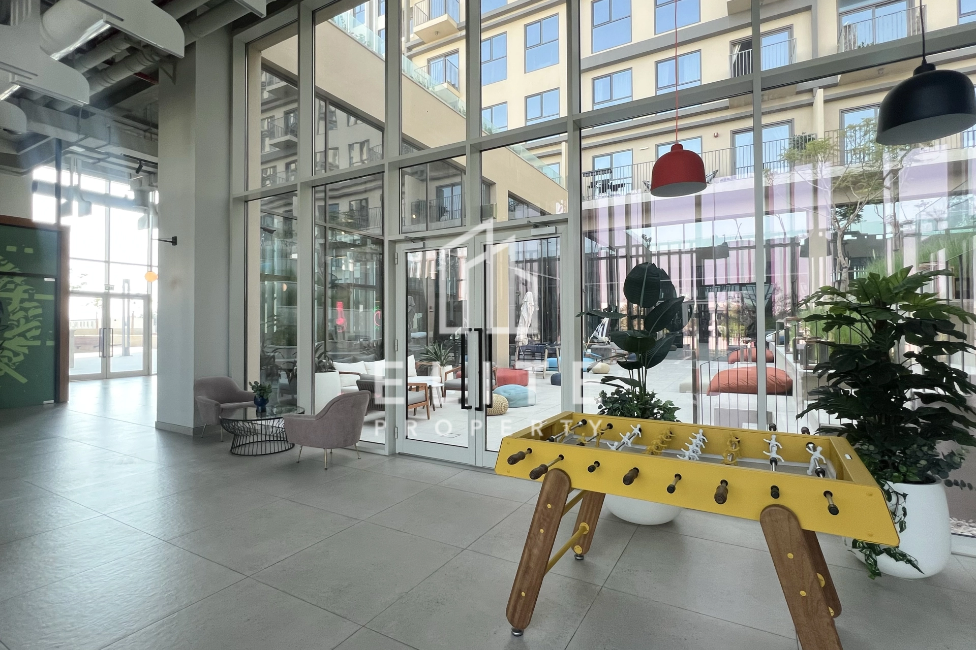 FAIRMONT RESIDENCES