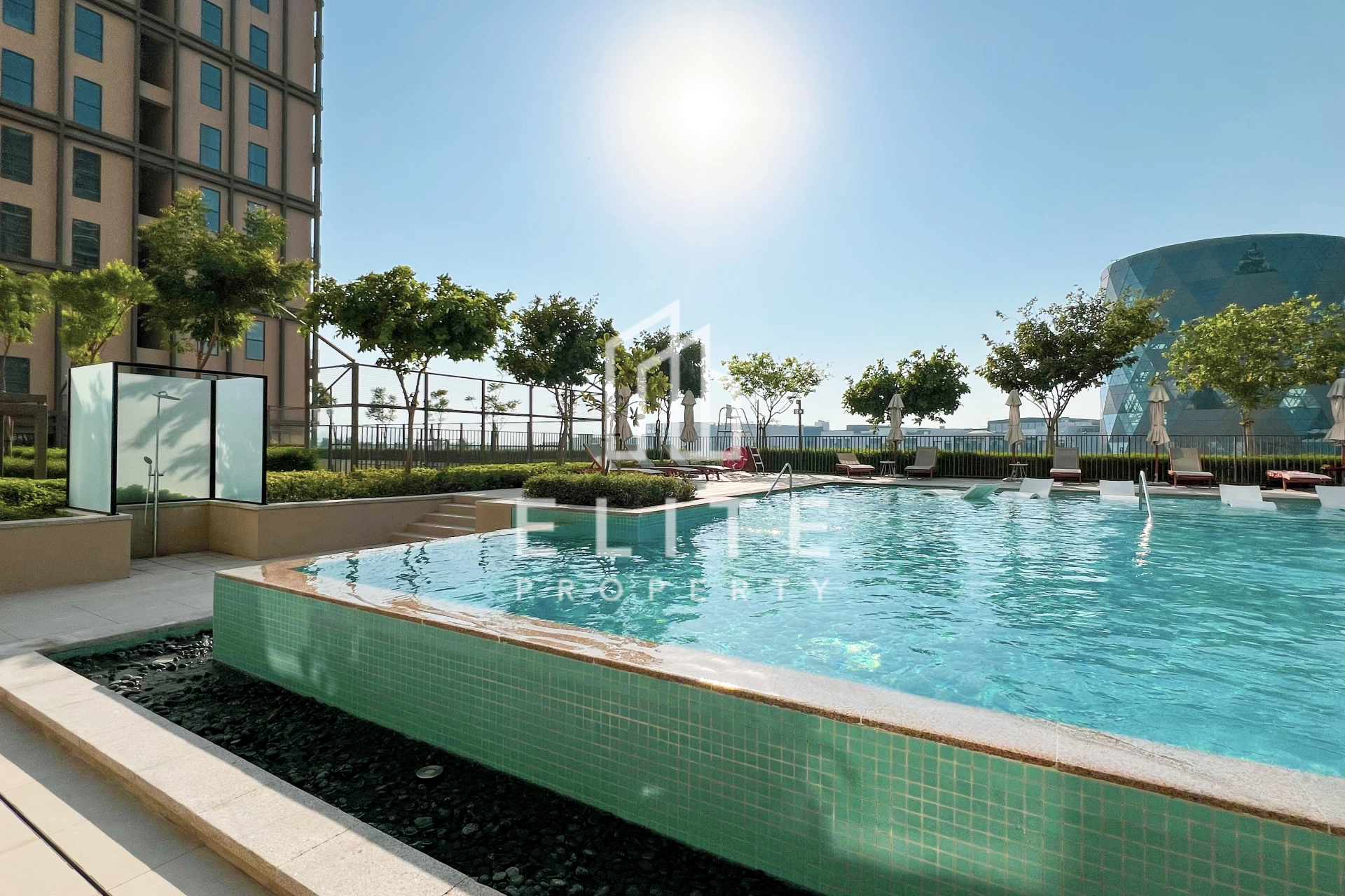 FAIRMONT RESIDENCES
