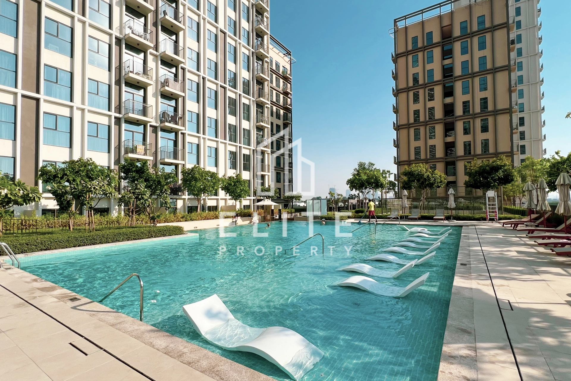 FAIRMONT RESIDENCES
