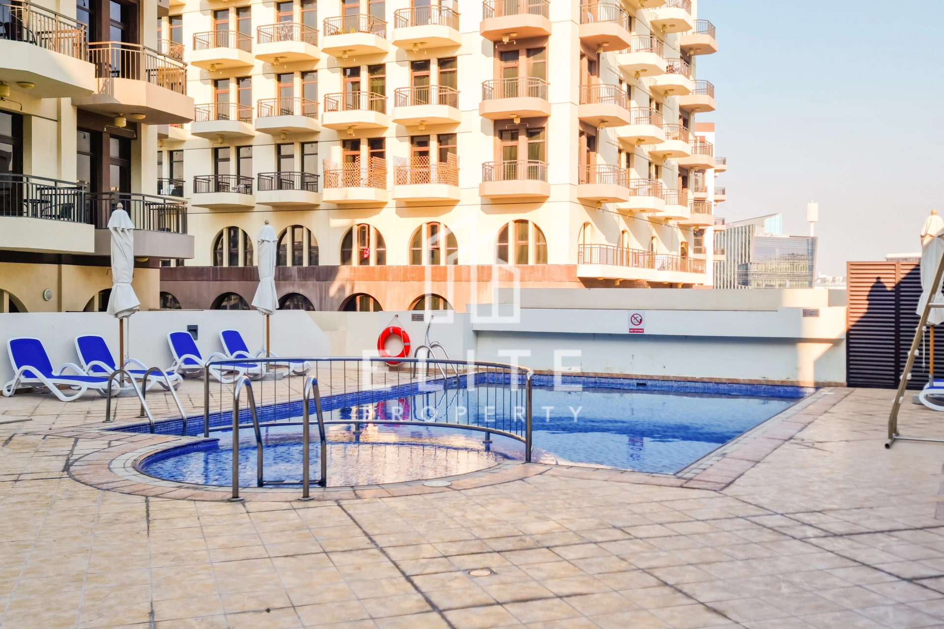 FAIRMONT RESIDENCES