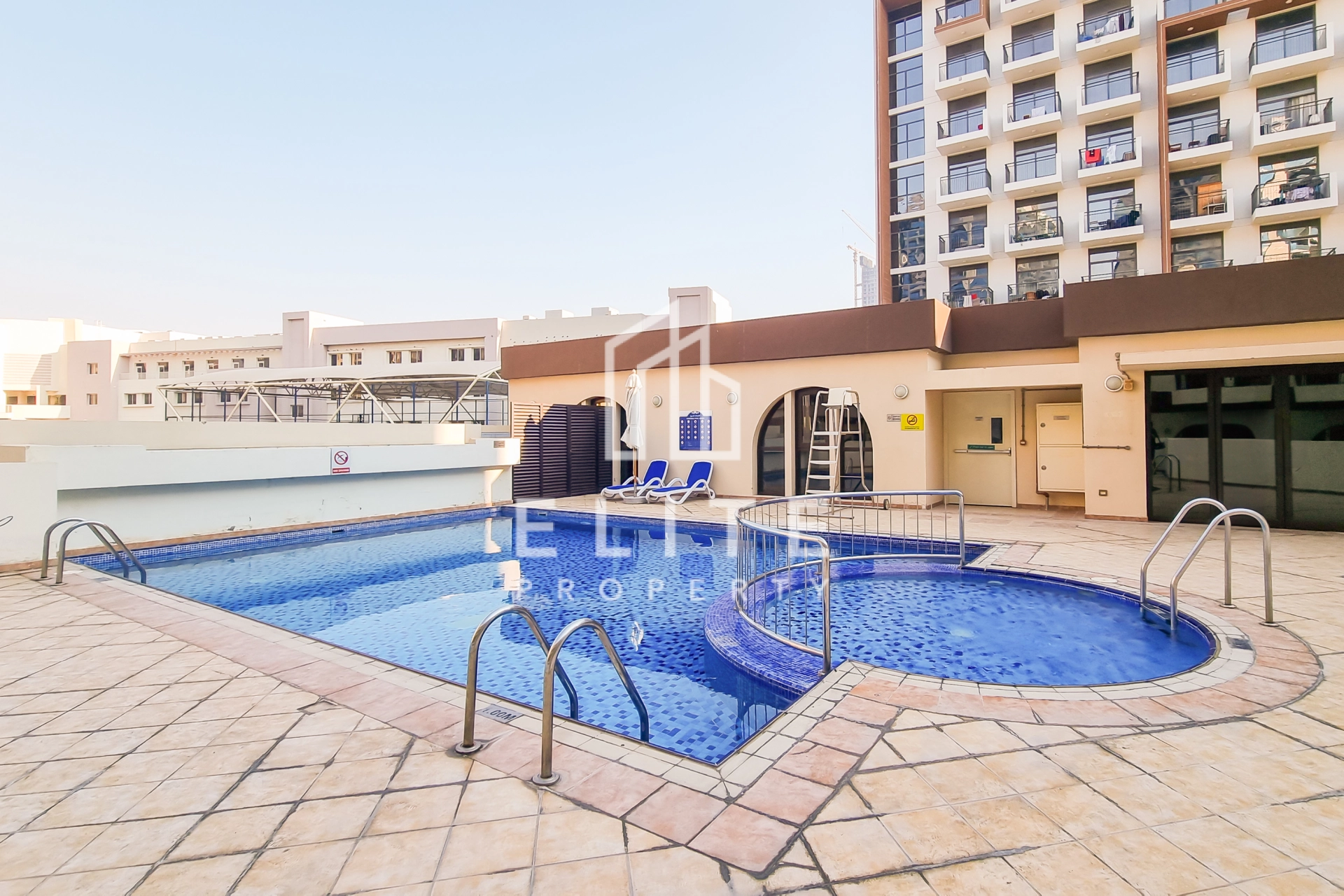 FAIRMONT RESIDENCES