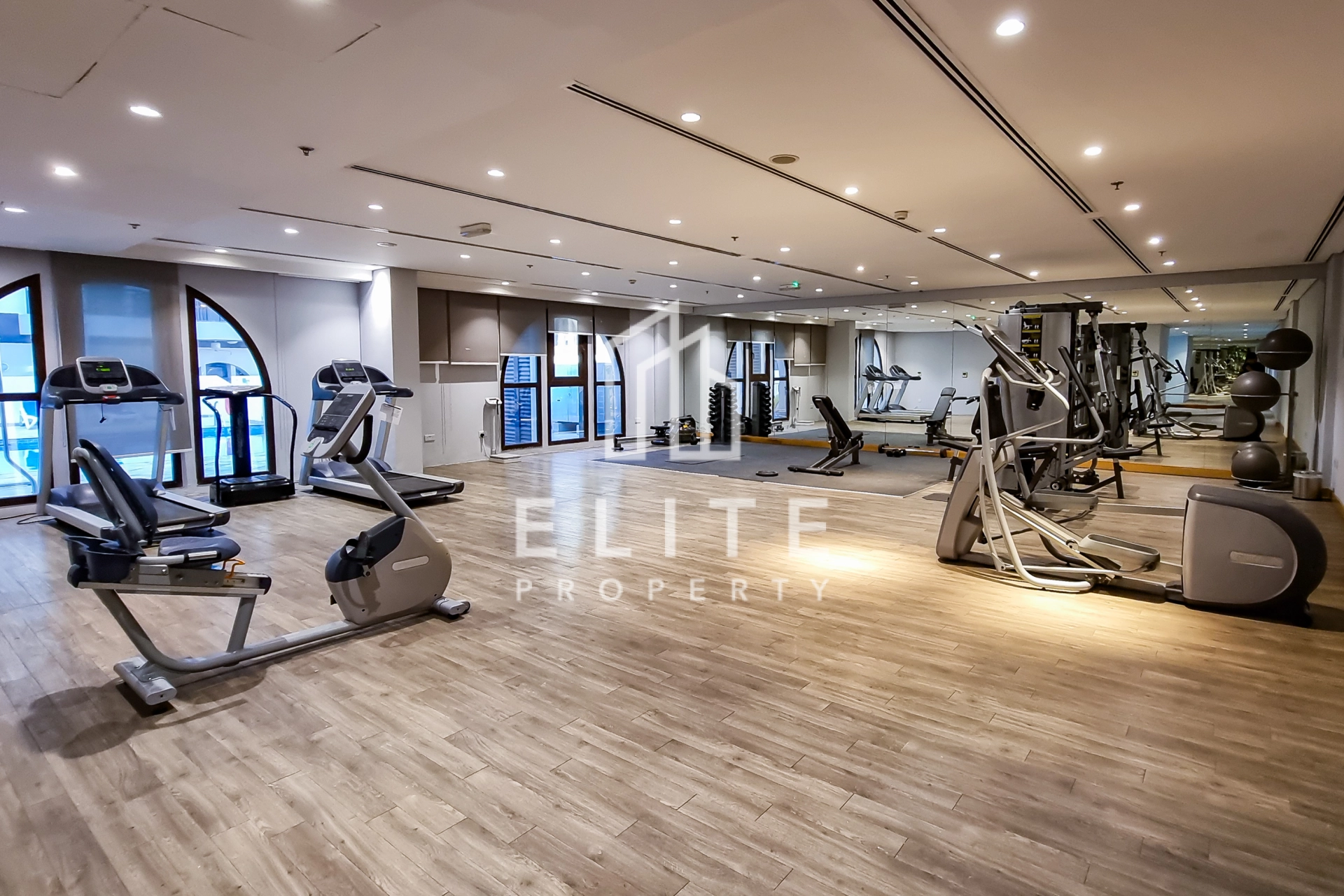 FAIRMONT RESIDENCES