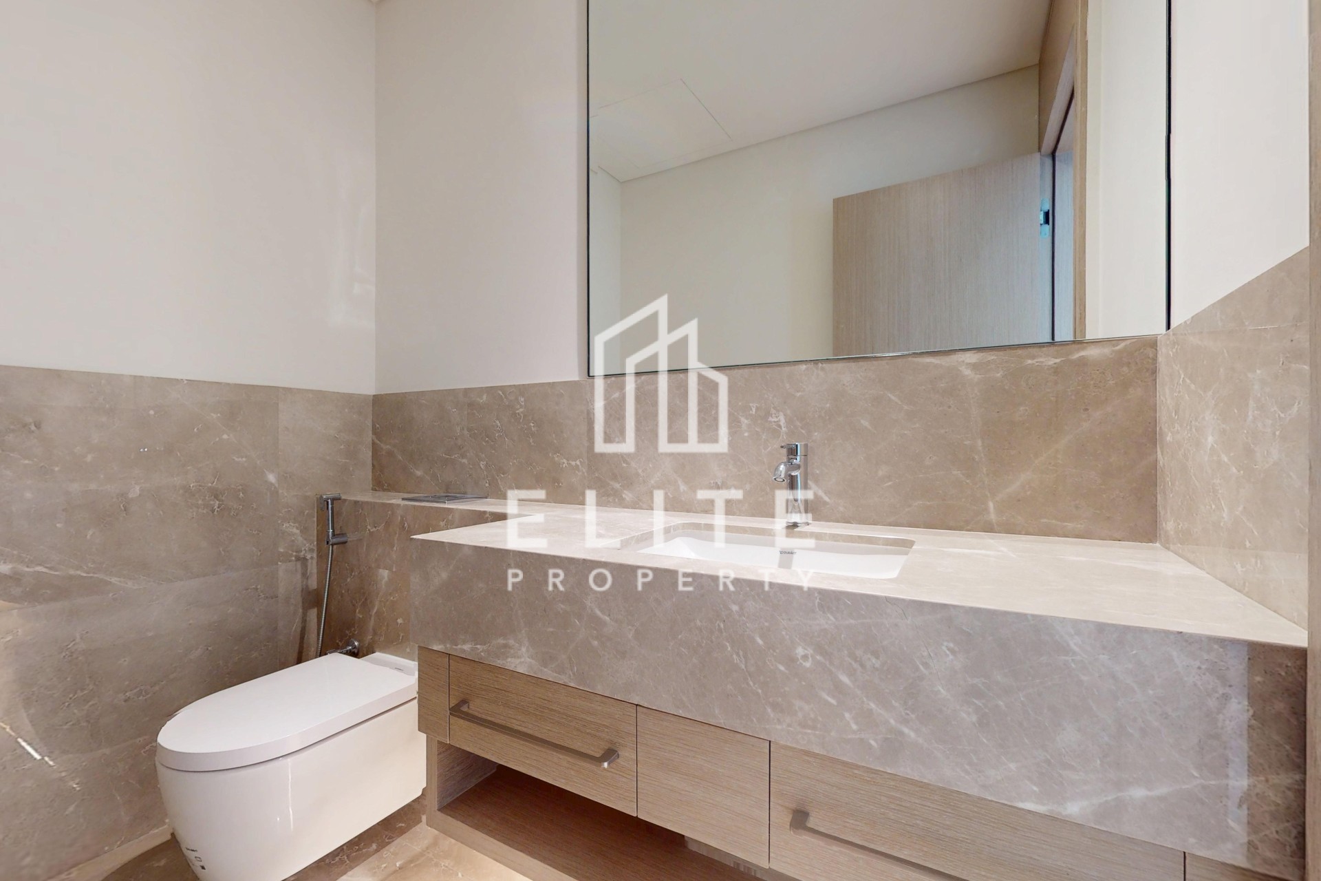 FAIRMONT RESIDENCES