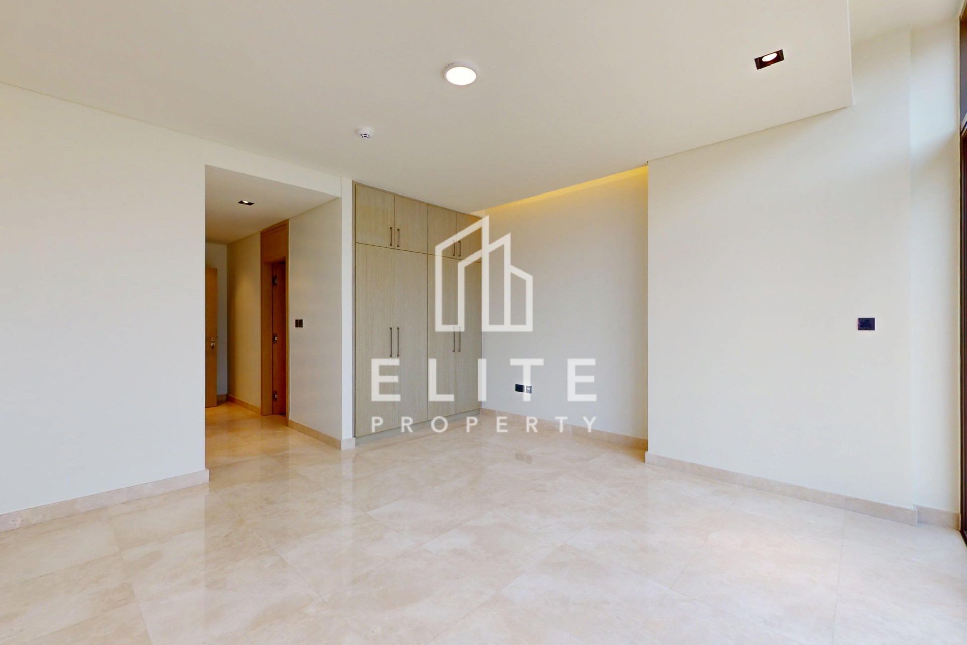 FAIRMONT RESIDENCES