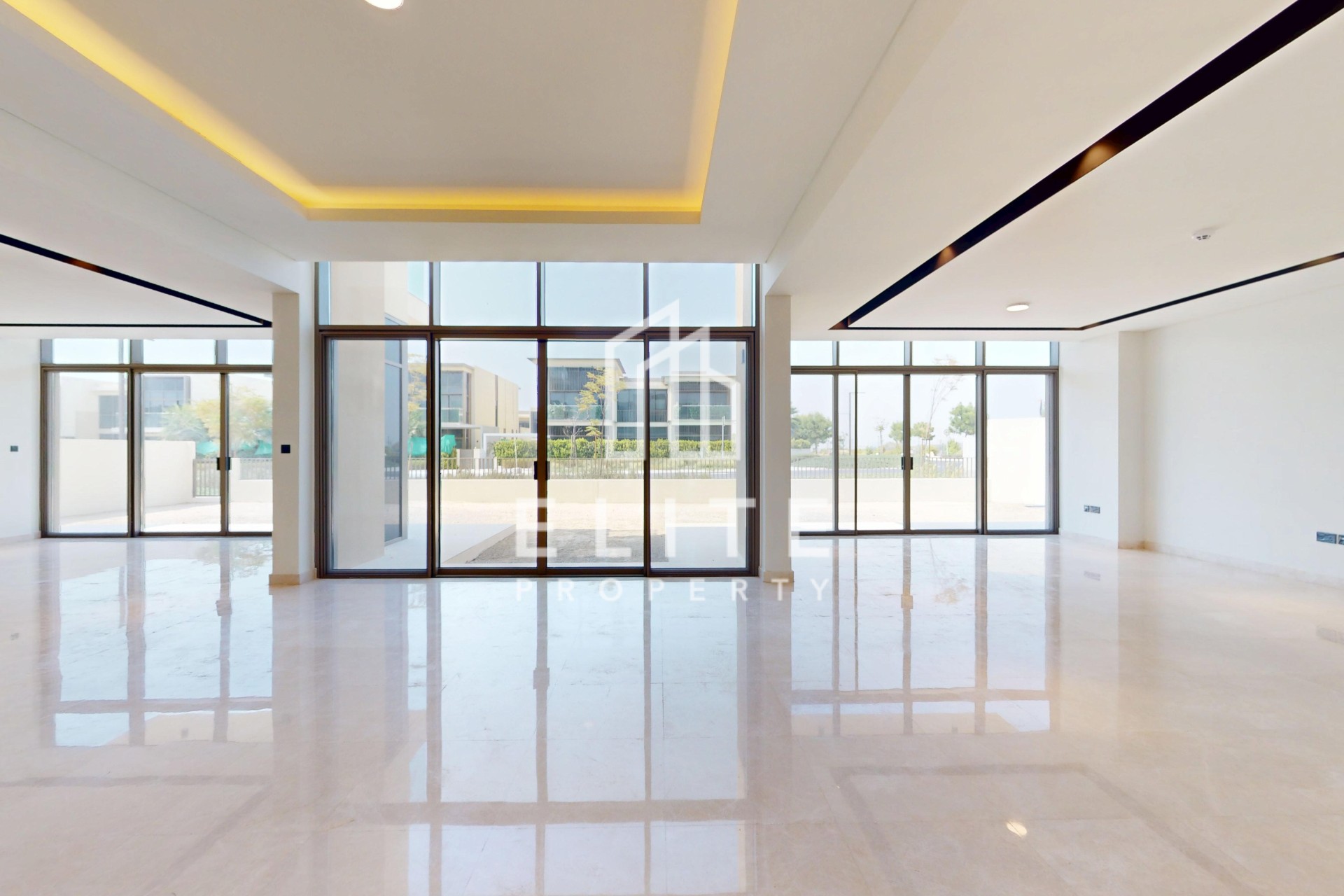 FAIRMONT RESIDENCES