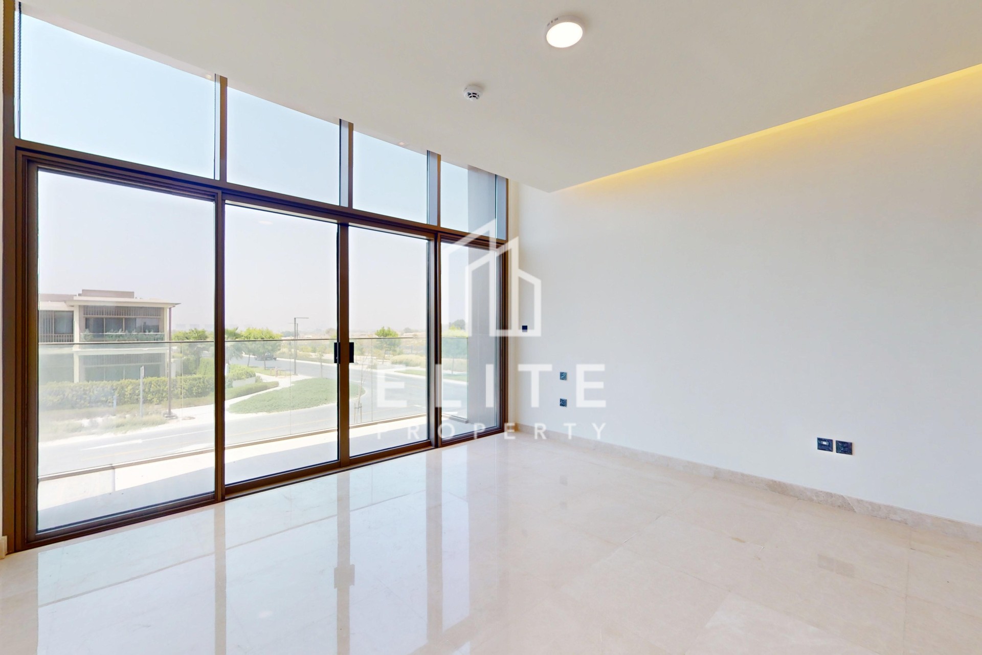 FAIRMONT RESIDENCES